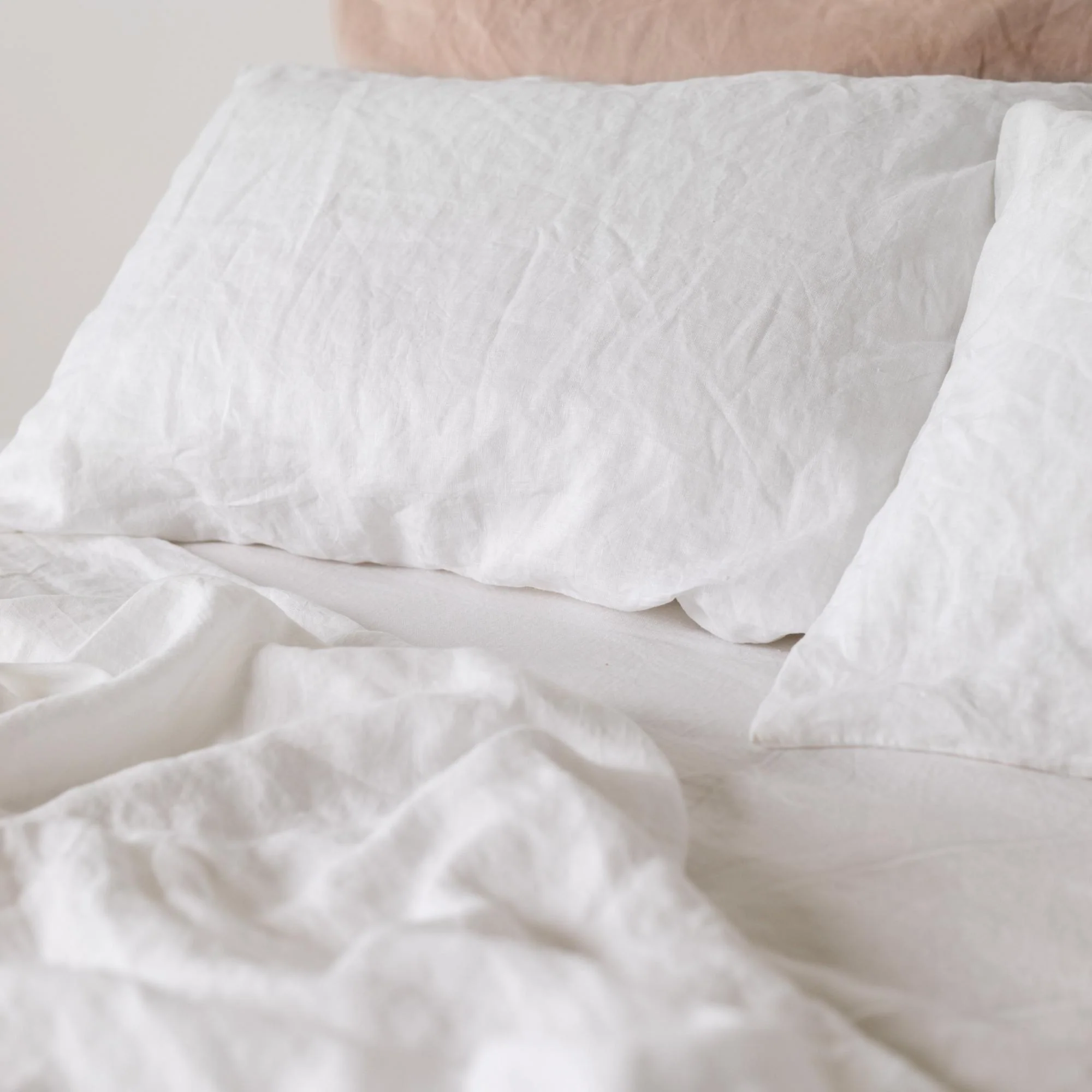 Brilliant White Linen Flat Sheet - Image 3