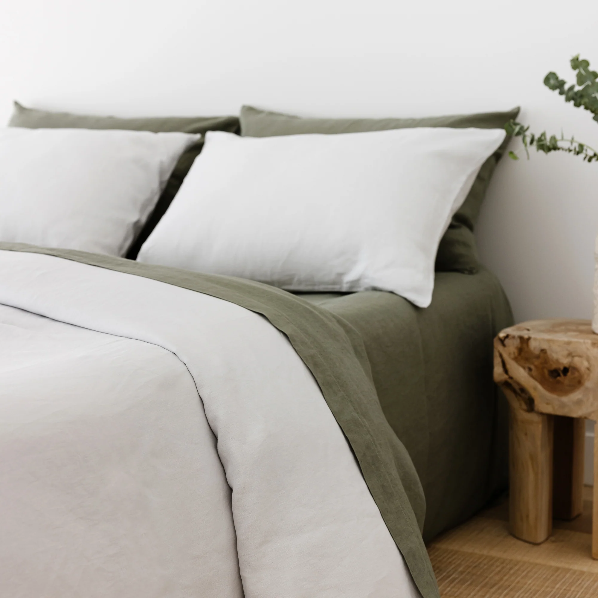 Cactus Linen Fitted Sheet - Extra Deep Drop - Image 3