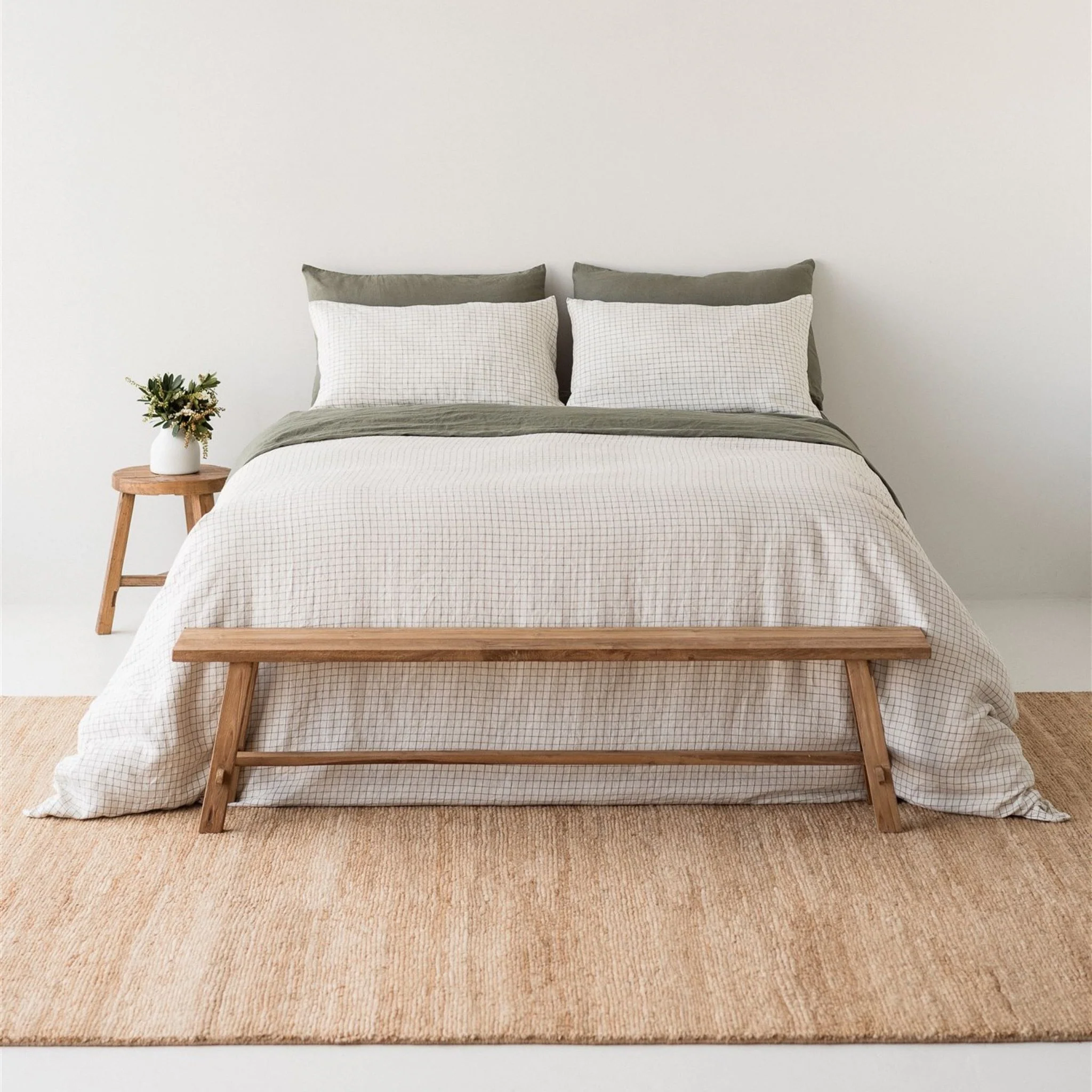 Cactus Grid Linen Duvet - Image 2