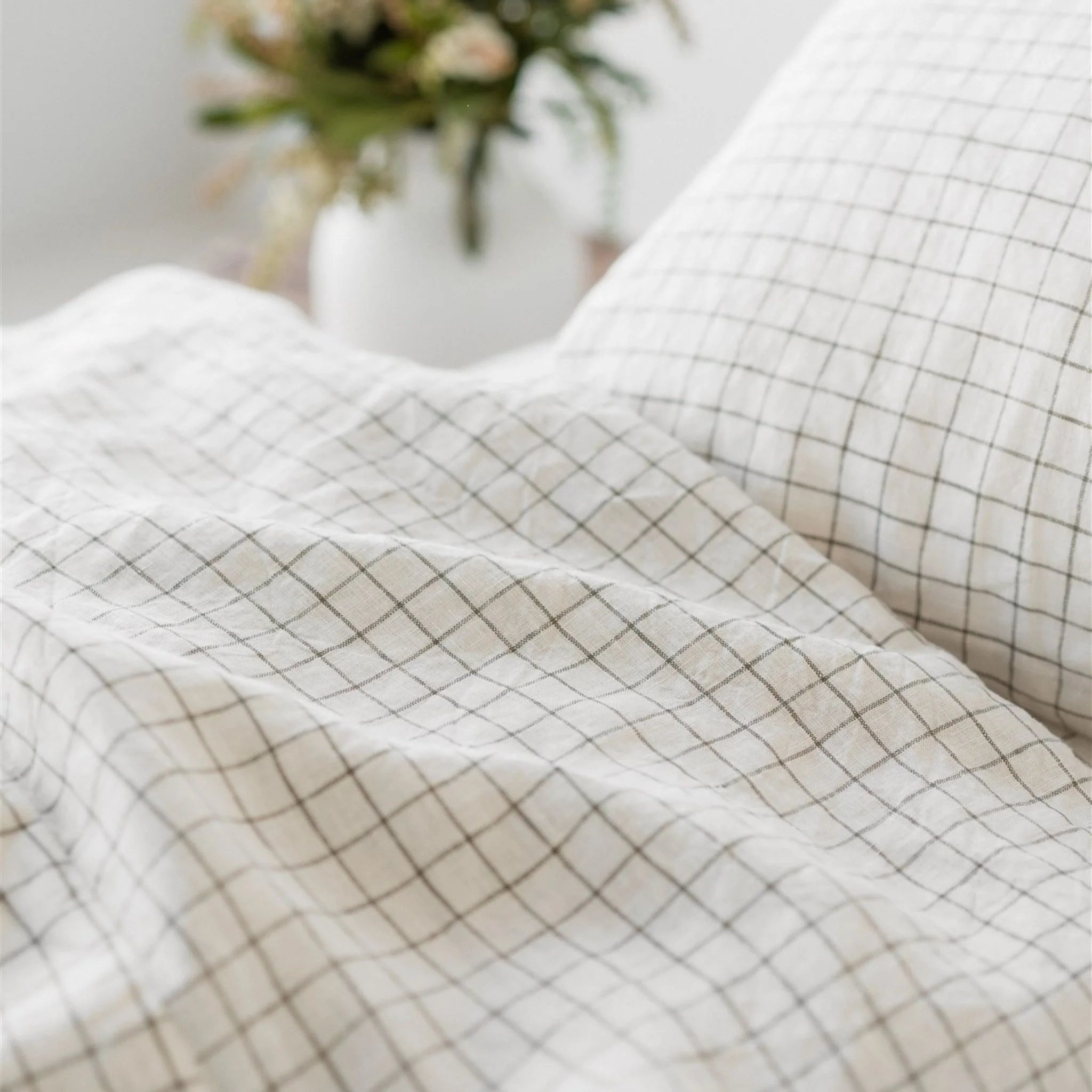 Cactus Grid Linen Sheets Set - Image 8
