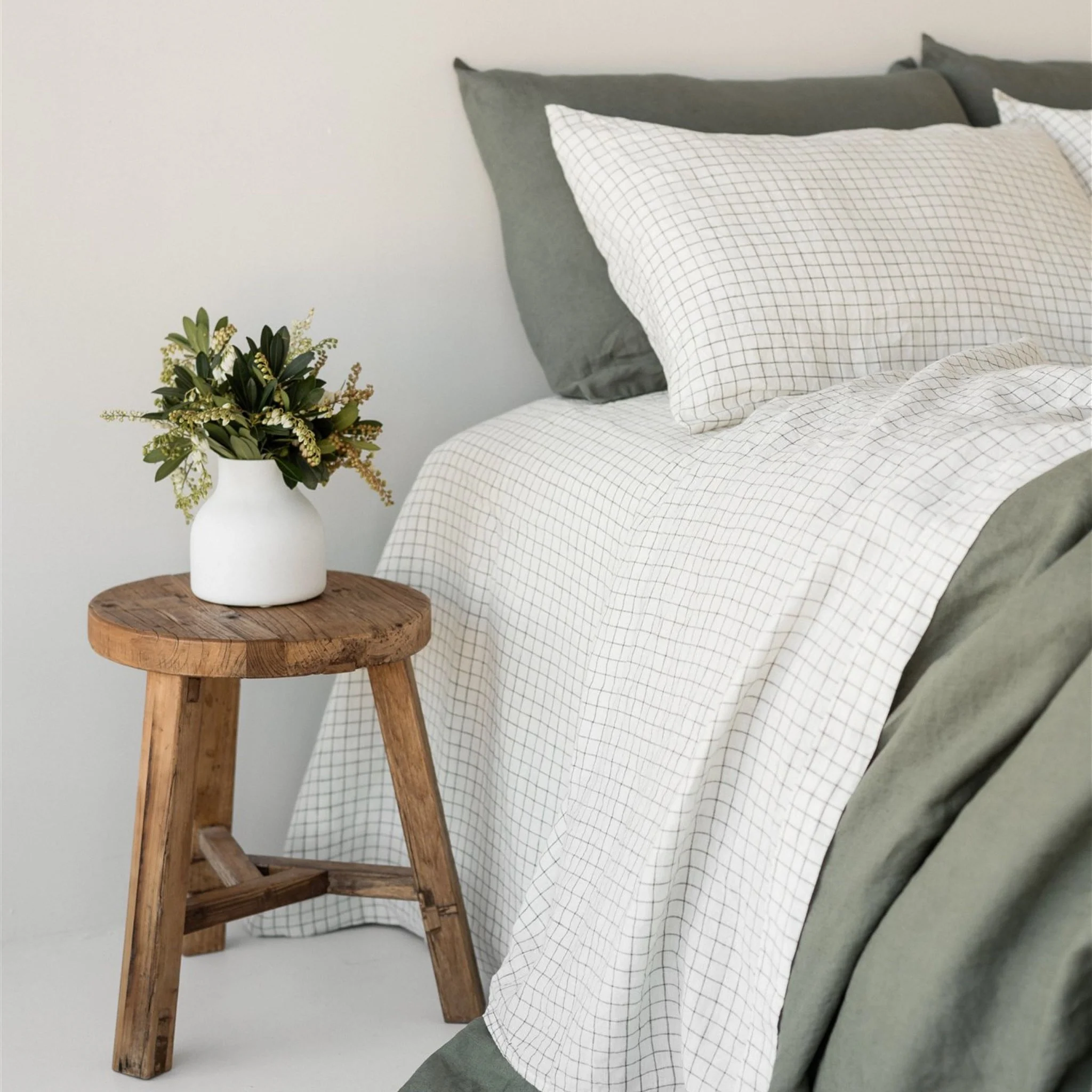 Cactus Grid Linen Sheets Set - Image 9