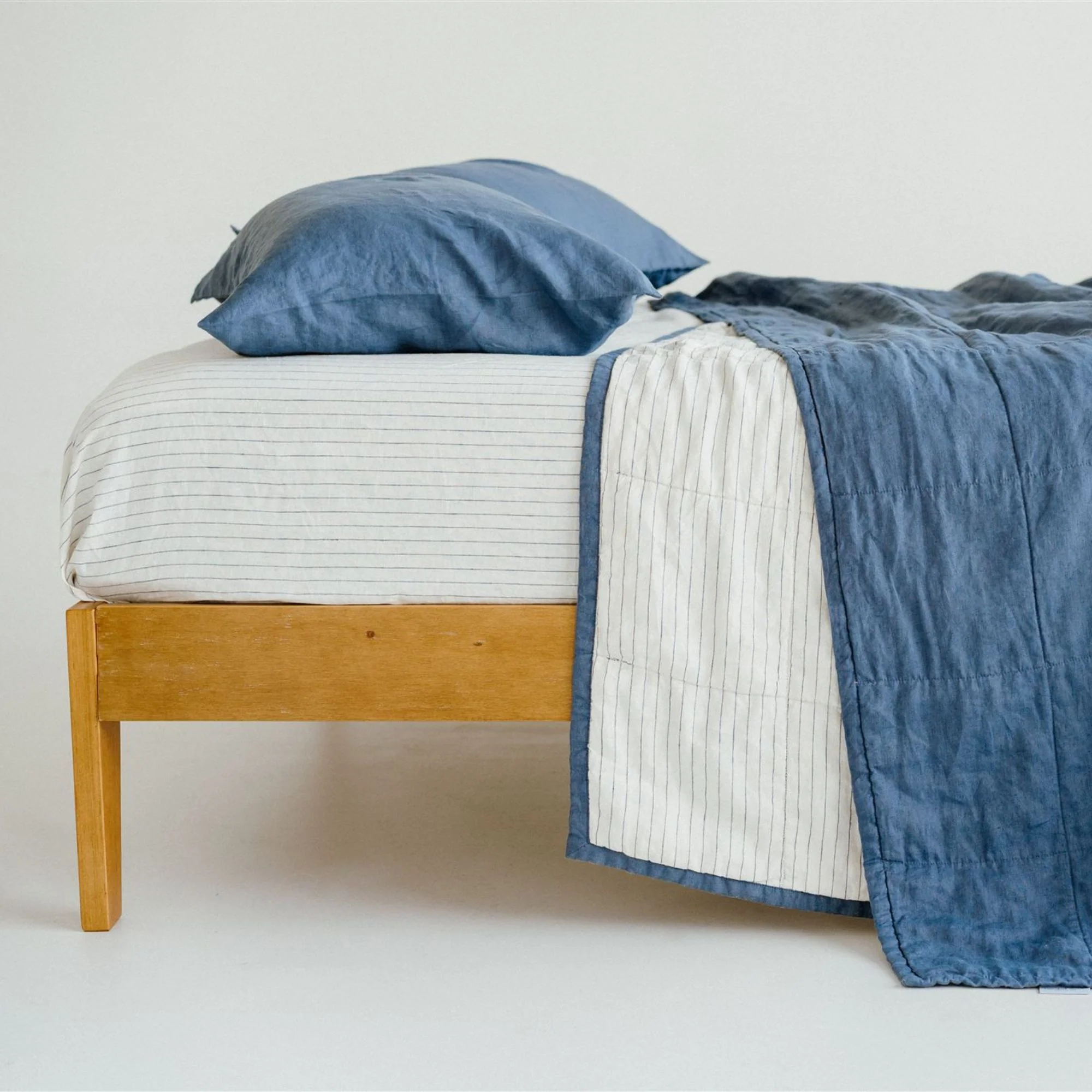 Coastal Blue & Coastal Blue Stripes Linen Quilt - Image 4