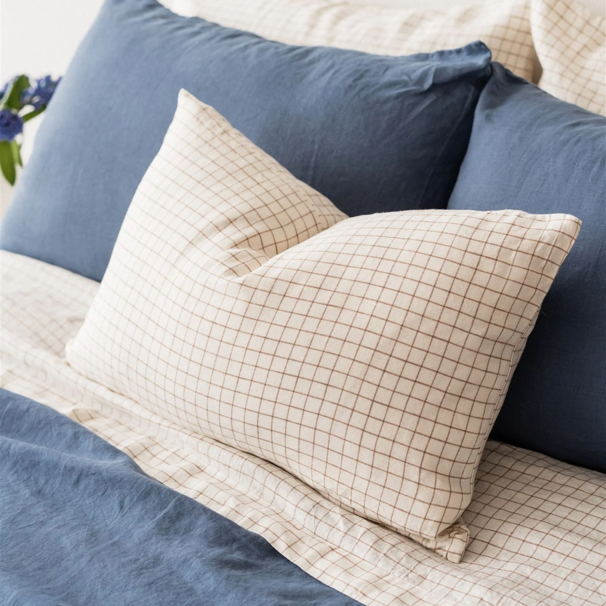 Coastal Blue Linen Duvet - Image 17