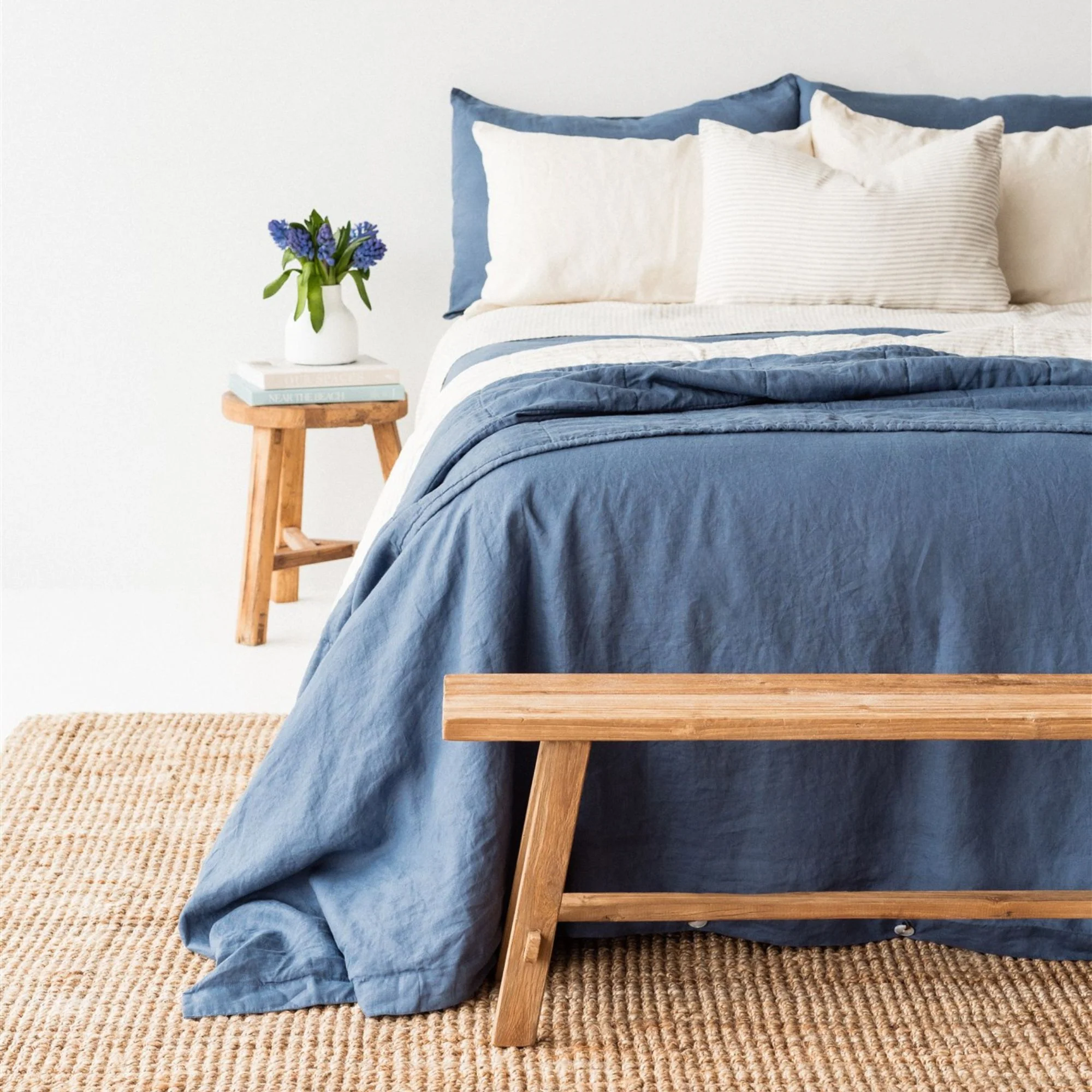 Coastal Blue Linen Duvet - Image 2