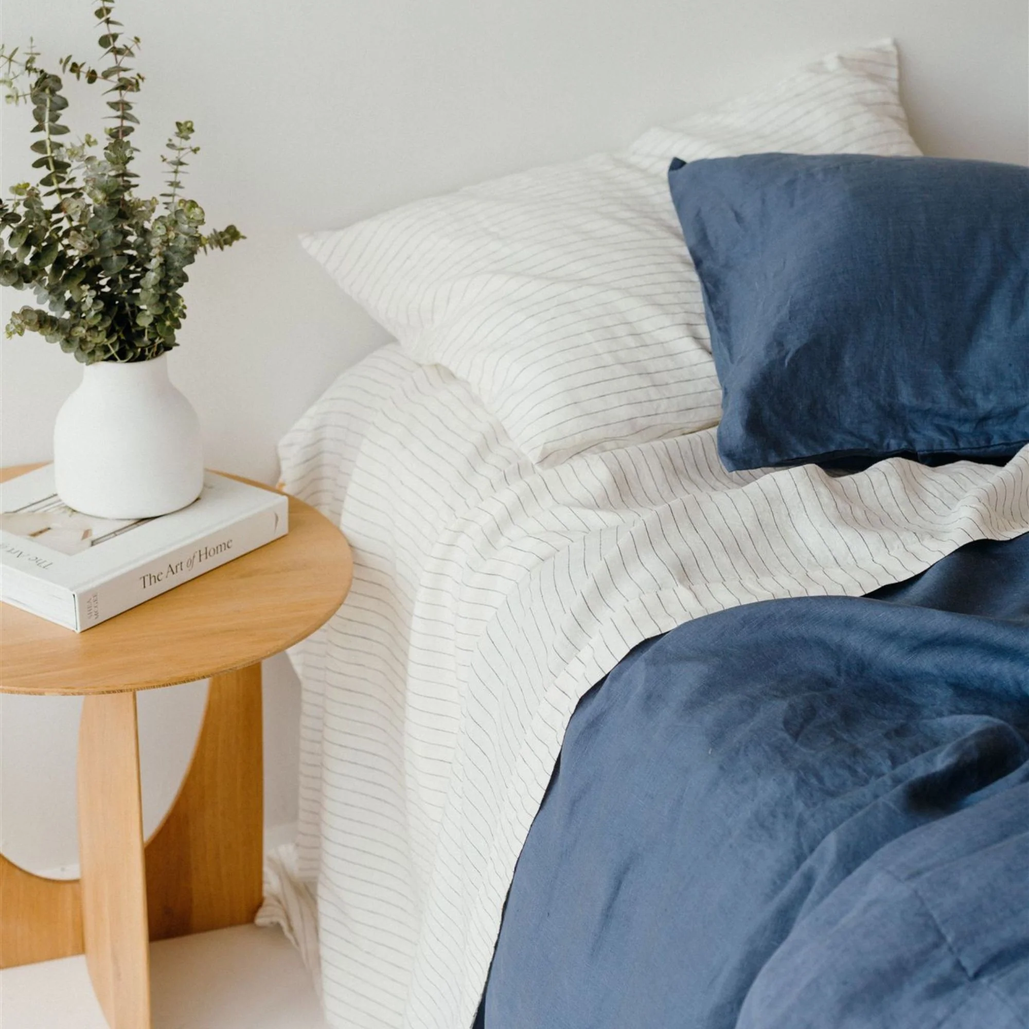Coastal Blue Stripes Linen Sheets Set - Image 5