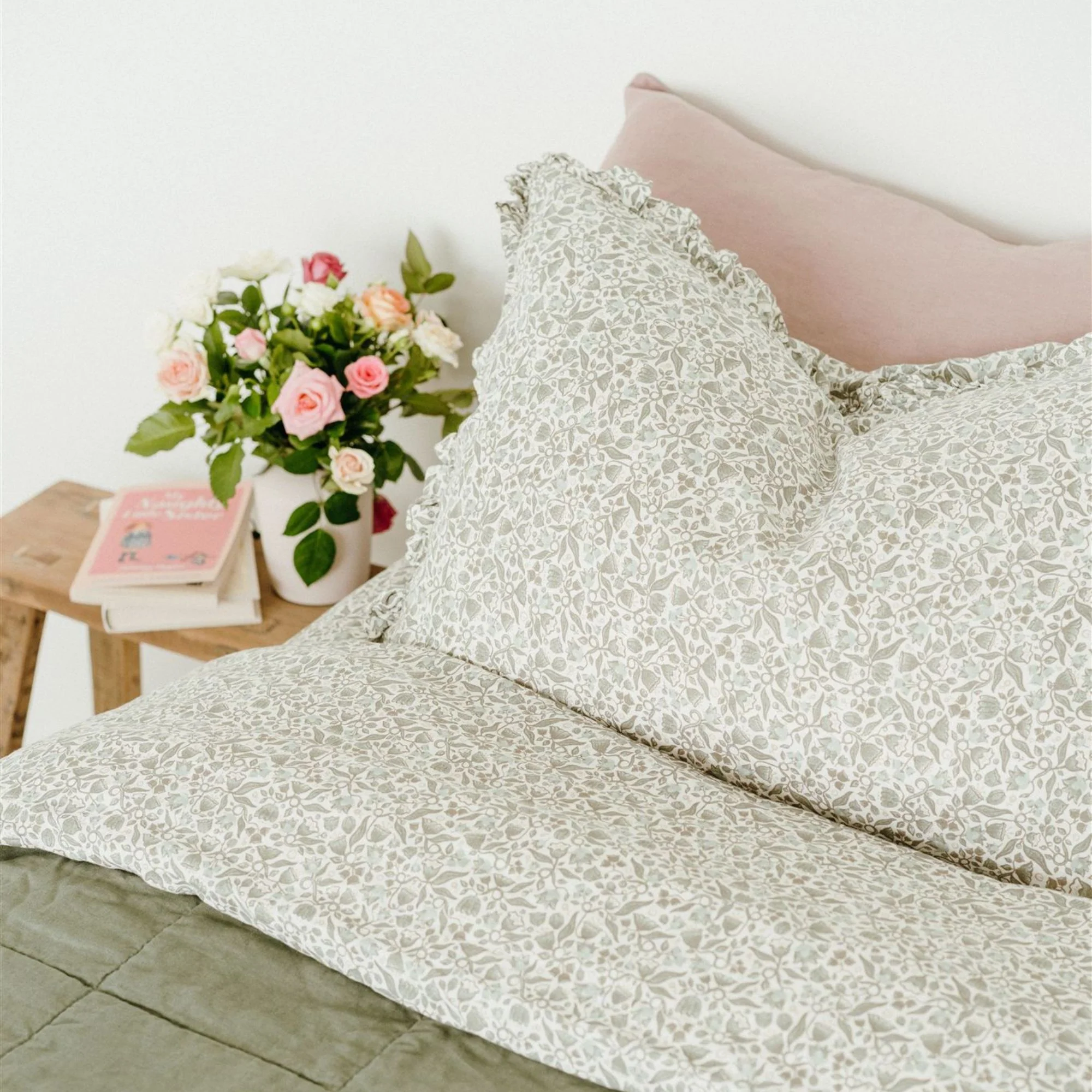 Evelyn Linen Pillowcases - Image 5