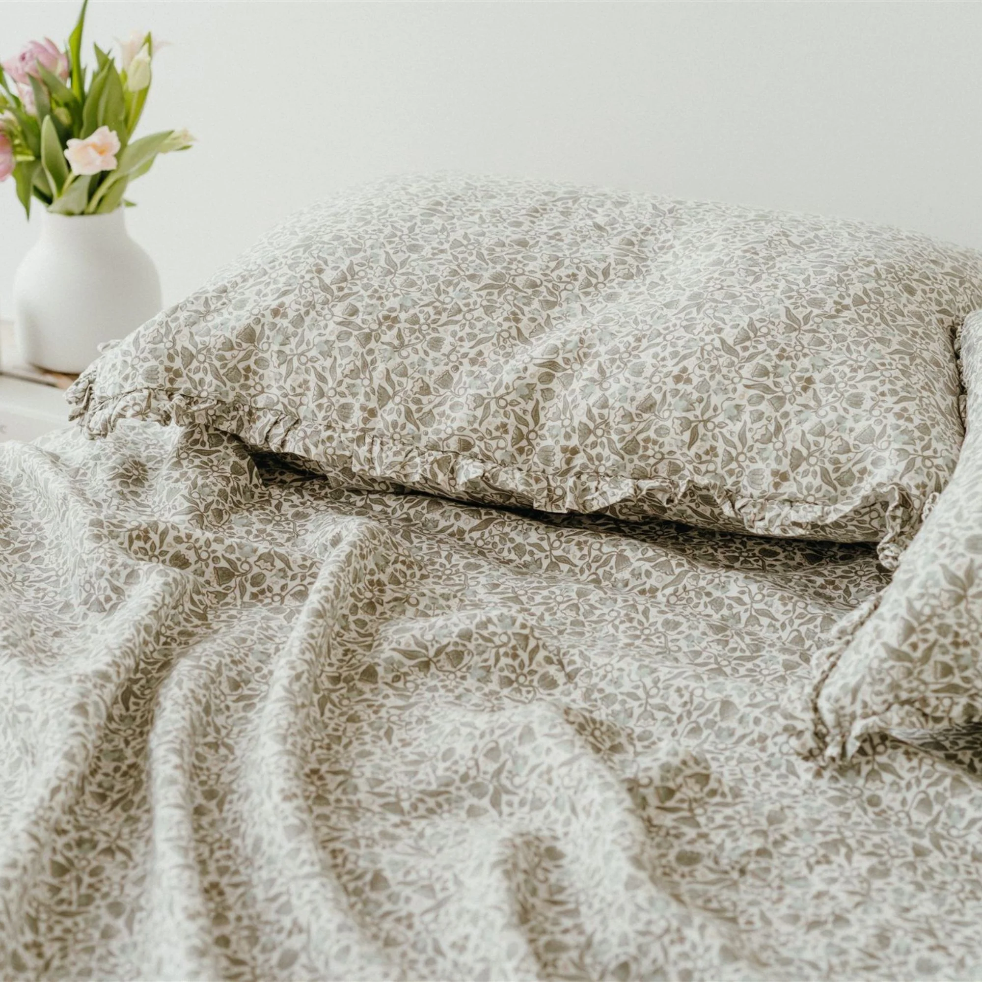 Evelyn Linen Sheets Set - Image 3
