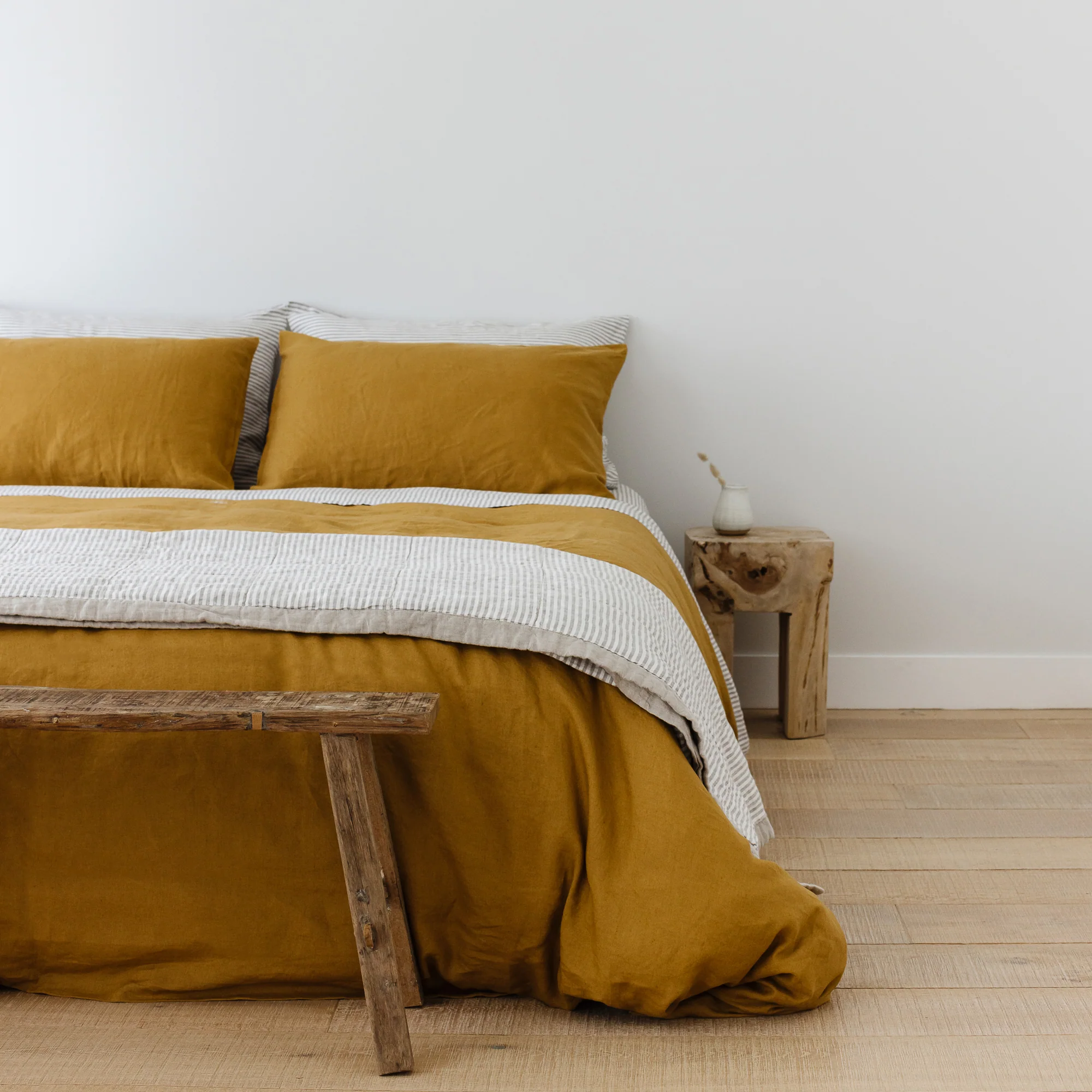 Ginger Honey Linen Duvet - Image 4