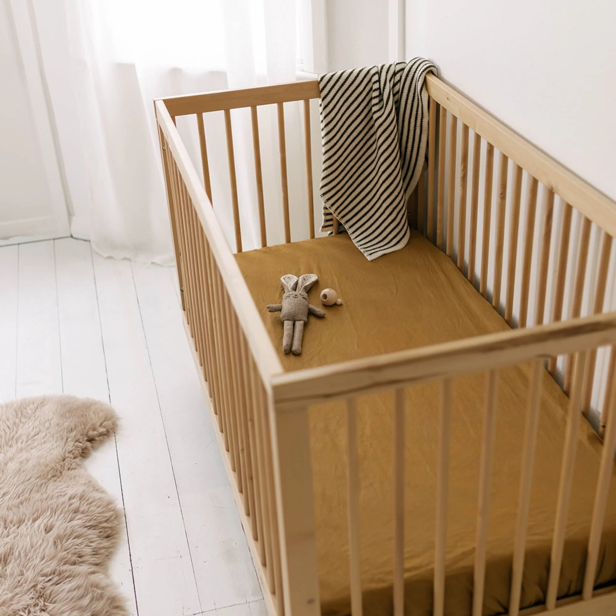 Ginger Honey Linen Cot/Bassinet Sheet - Image 4