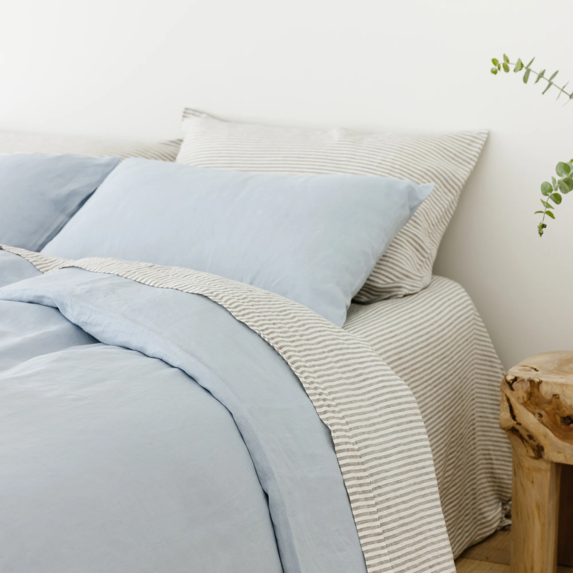 Grey Stripes Linen Fitted Sheet - Image 22