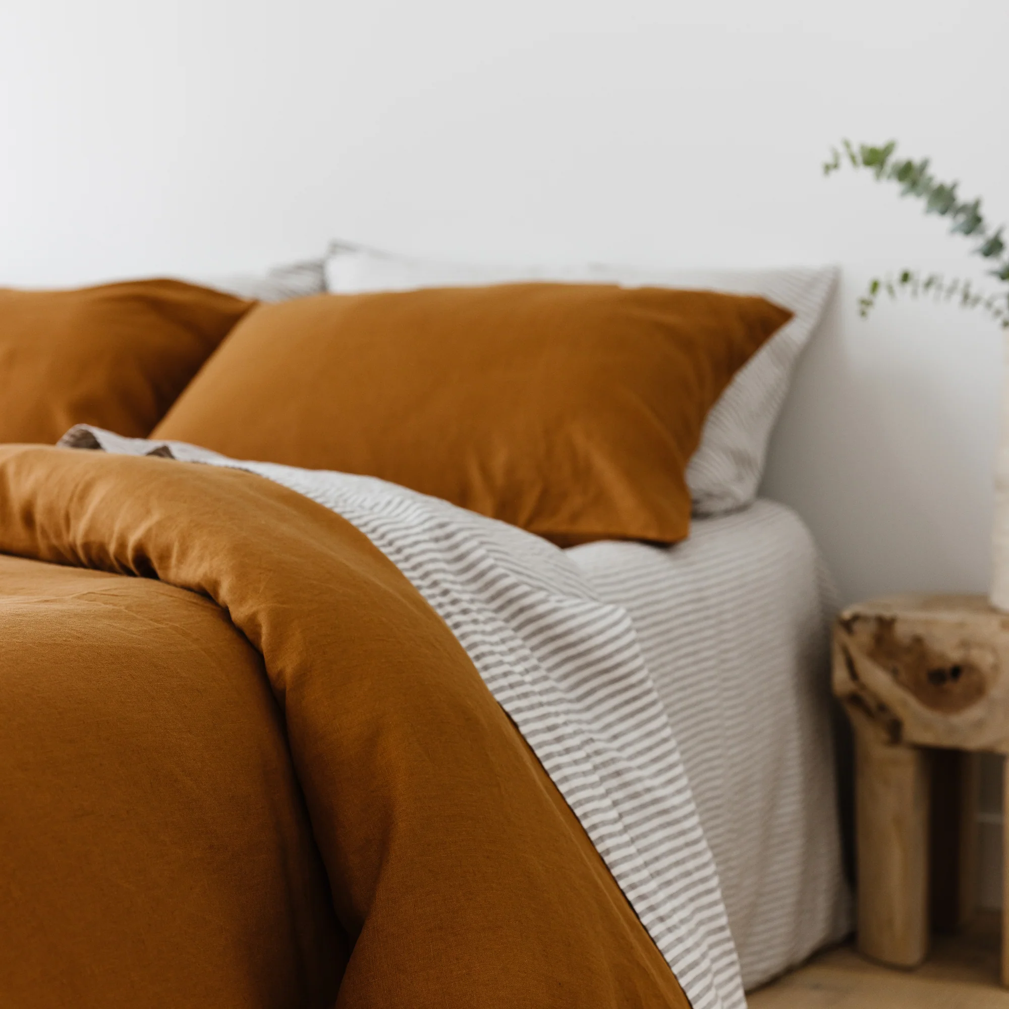 Grey Stripes Linen Fitted Sheet - Image 37