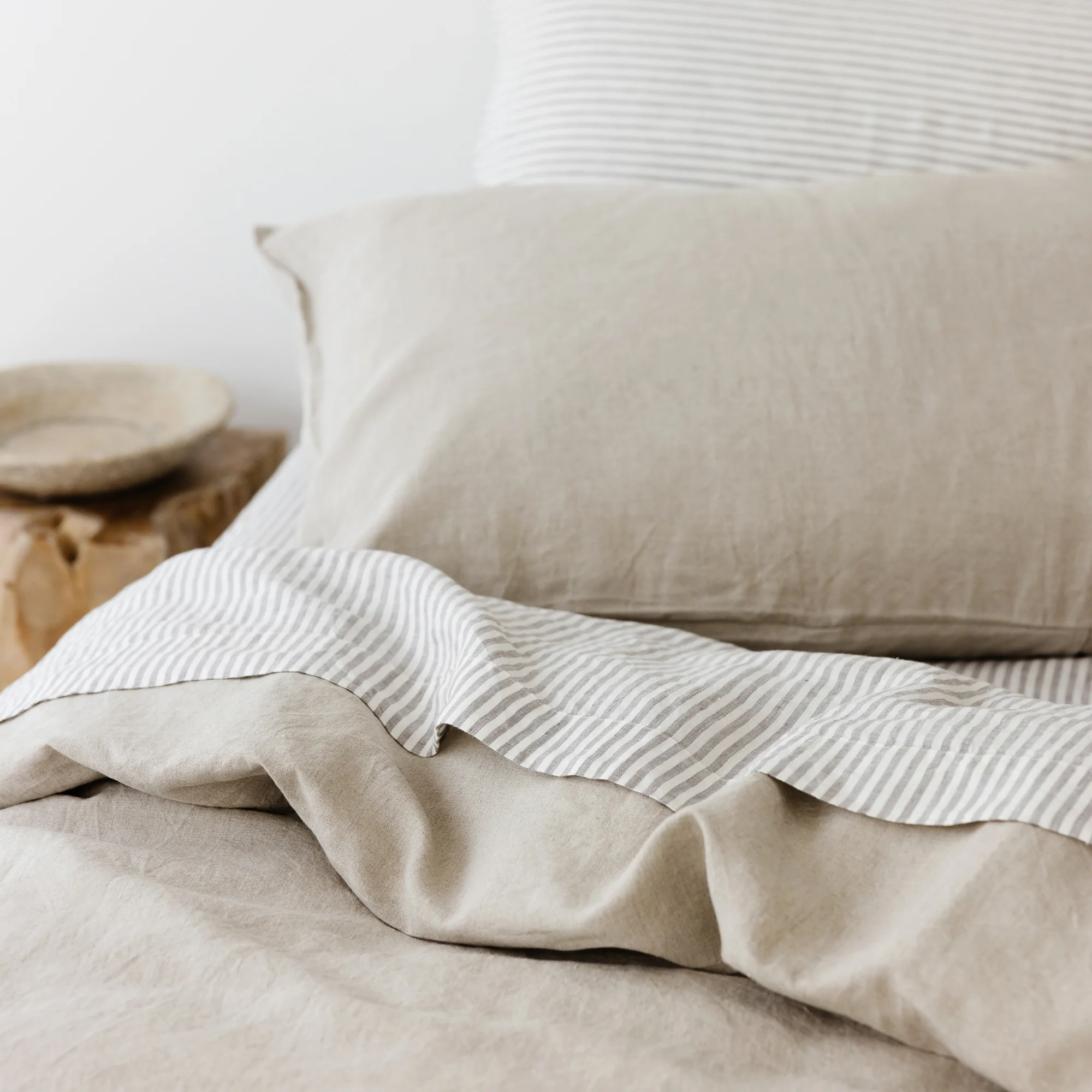 Grey Stripes Linen Sheets Set - Image 14