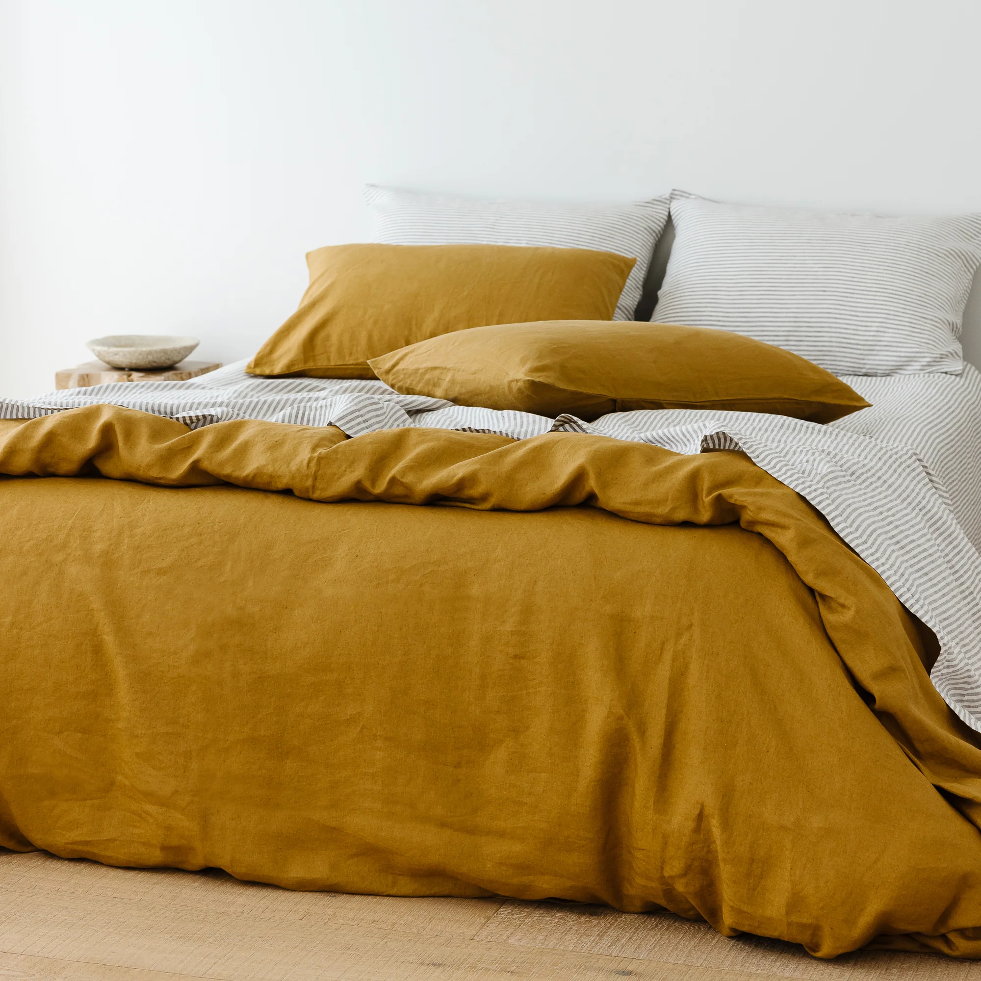Grey Stripes Linen Sheets Set - Image 17
