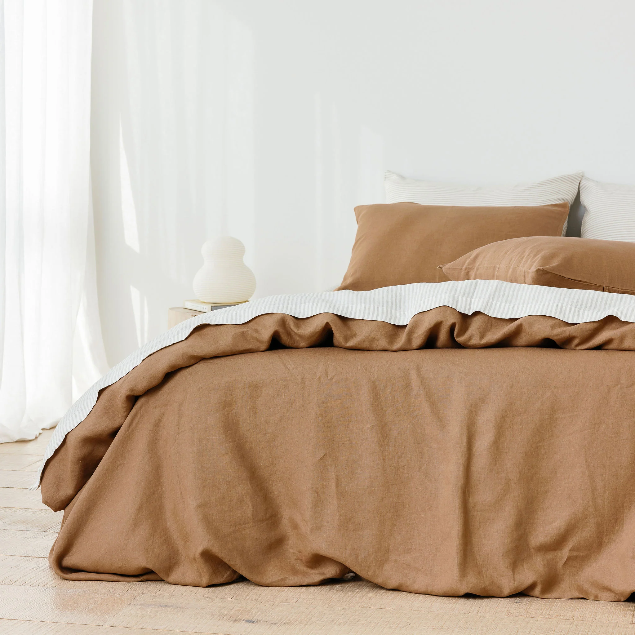 Malt Brown Linen Duvet - Image 3