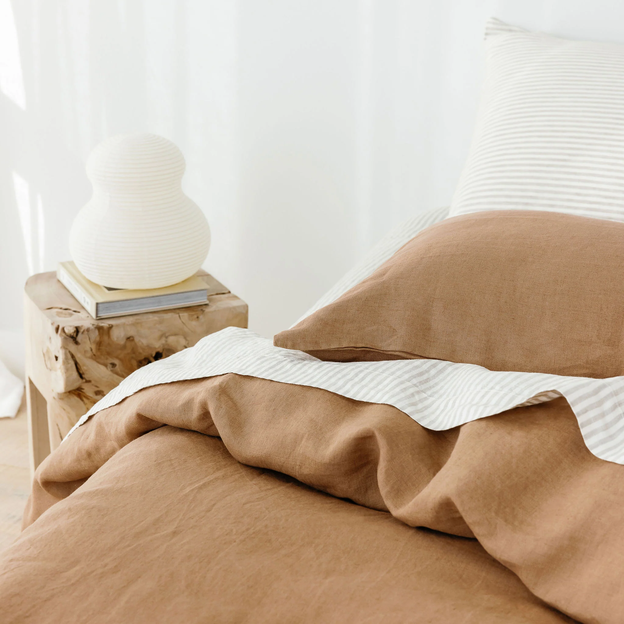 Malt Brown Linen Duvet - Image 4