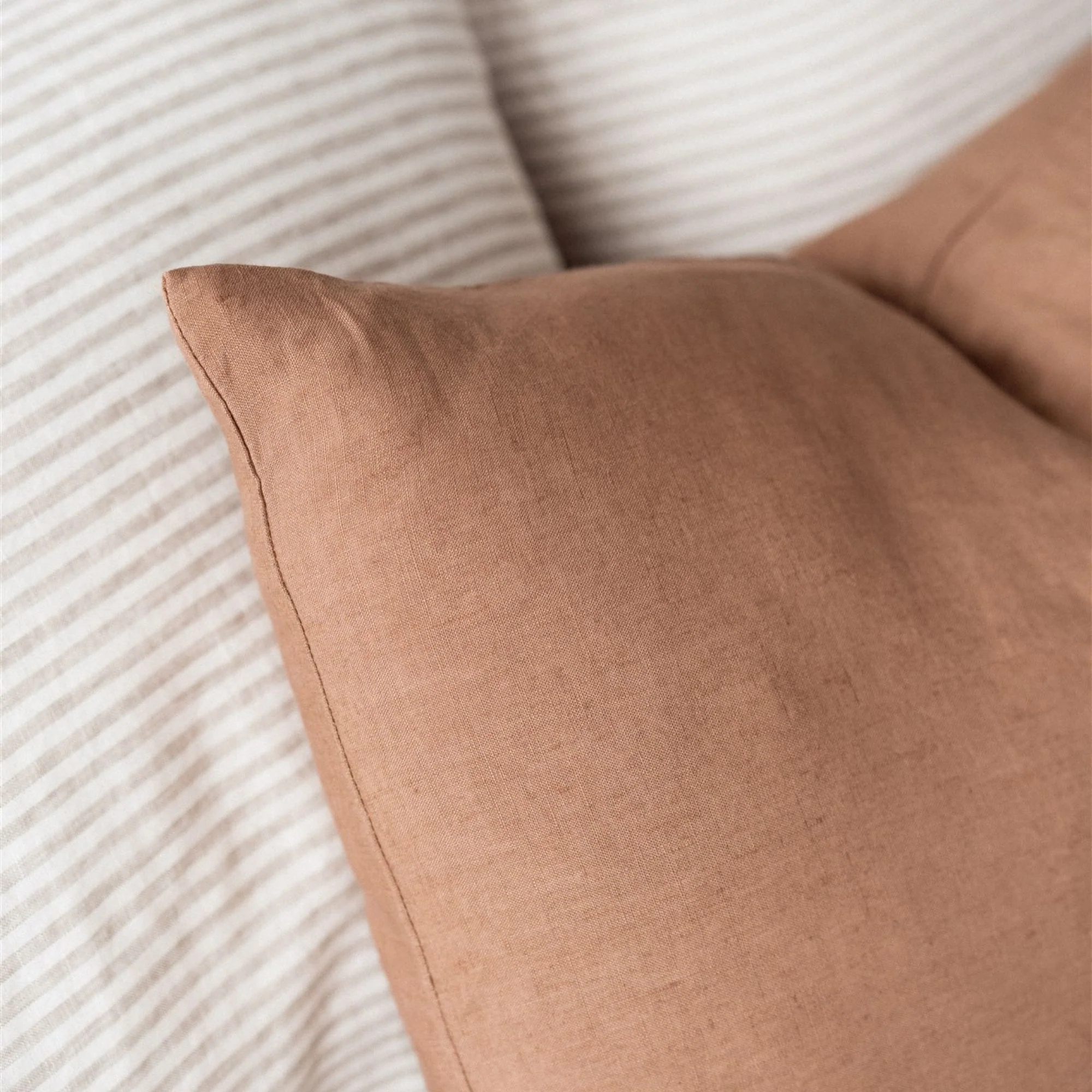 Malt Brown Linen Rectangle Cushion Cover - Image 4