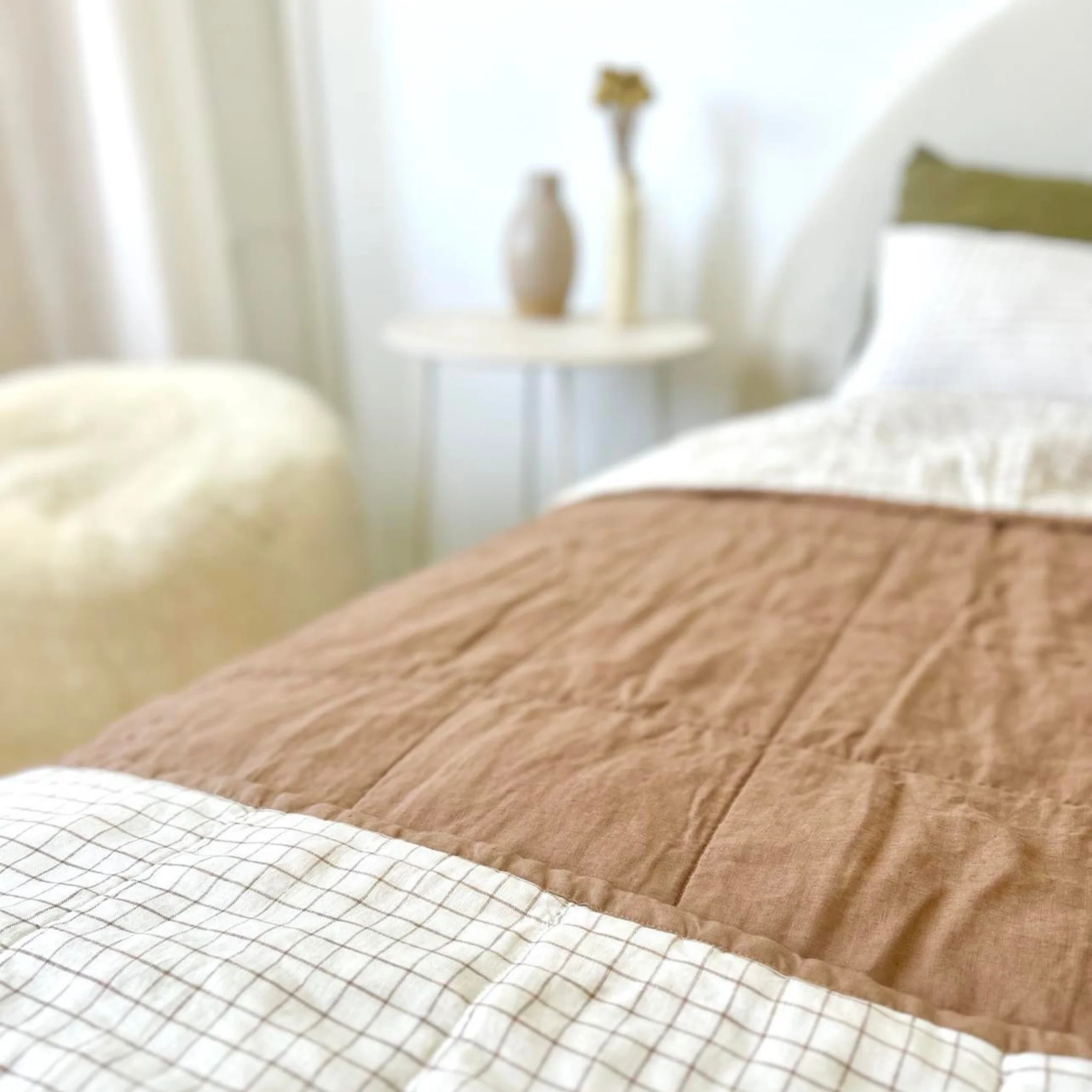 Malt Brown & Malt Brown Grid Linen Cot Quilt - Image 5