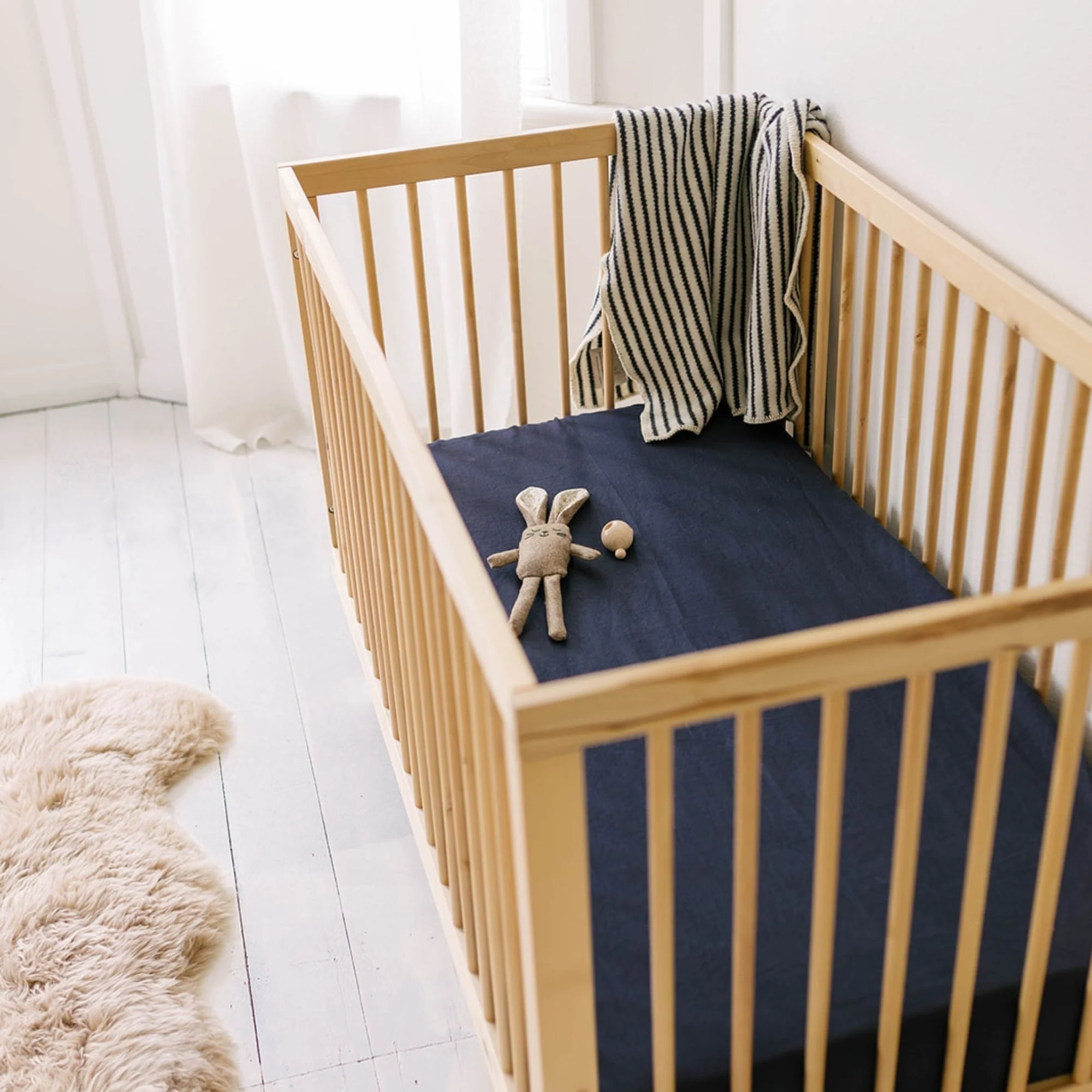 Midnight Blue Linen Cot/Bassinet Sheet - Image 4