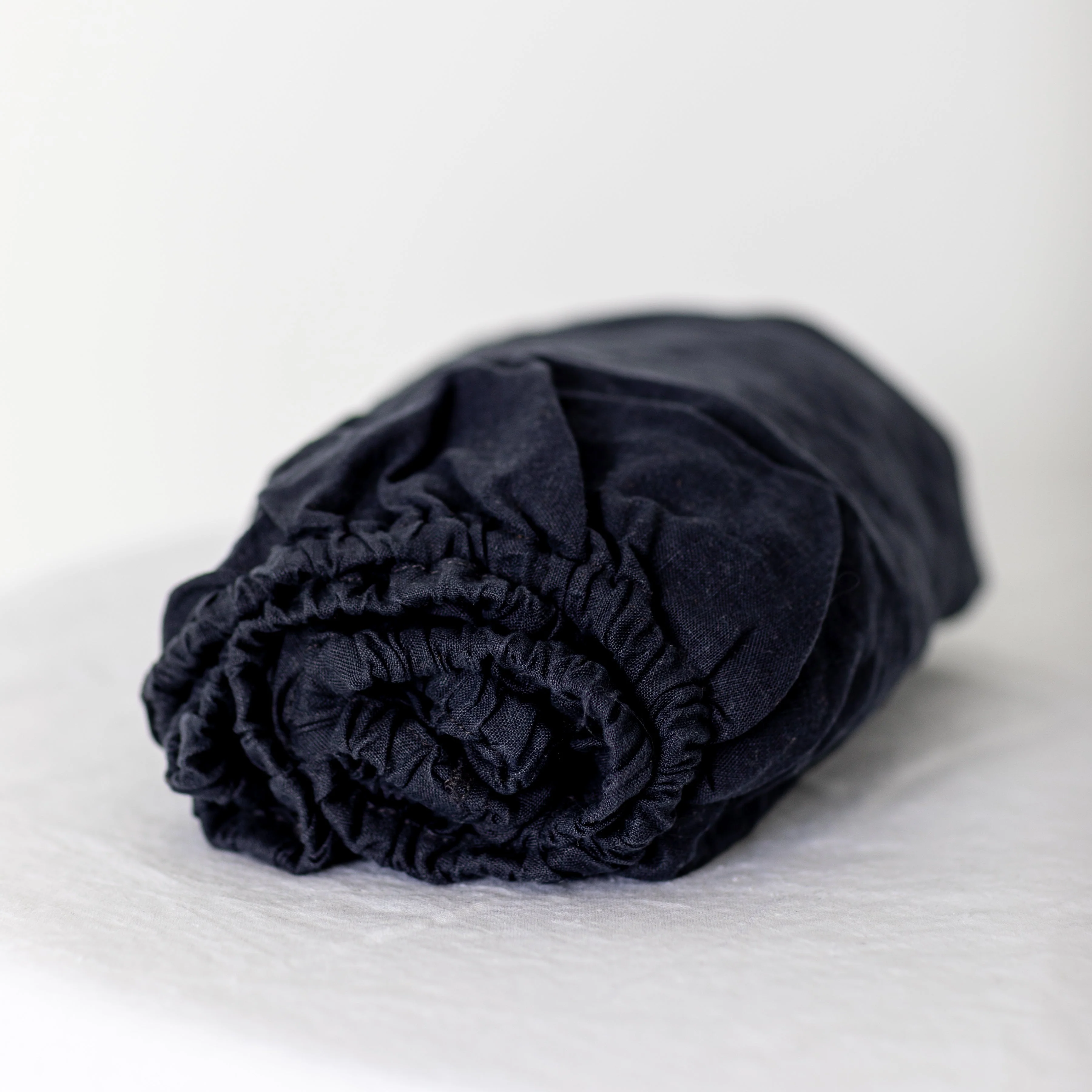 Midnight Blue Linen Cot/Bassinet Sheet - Image 5