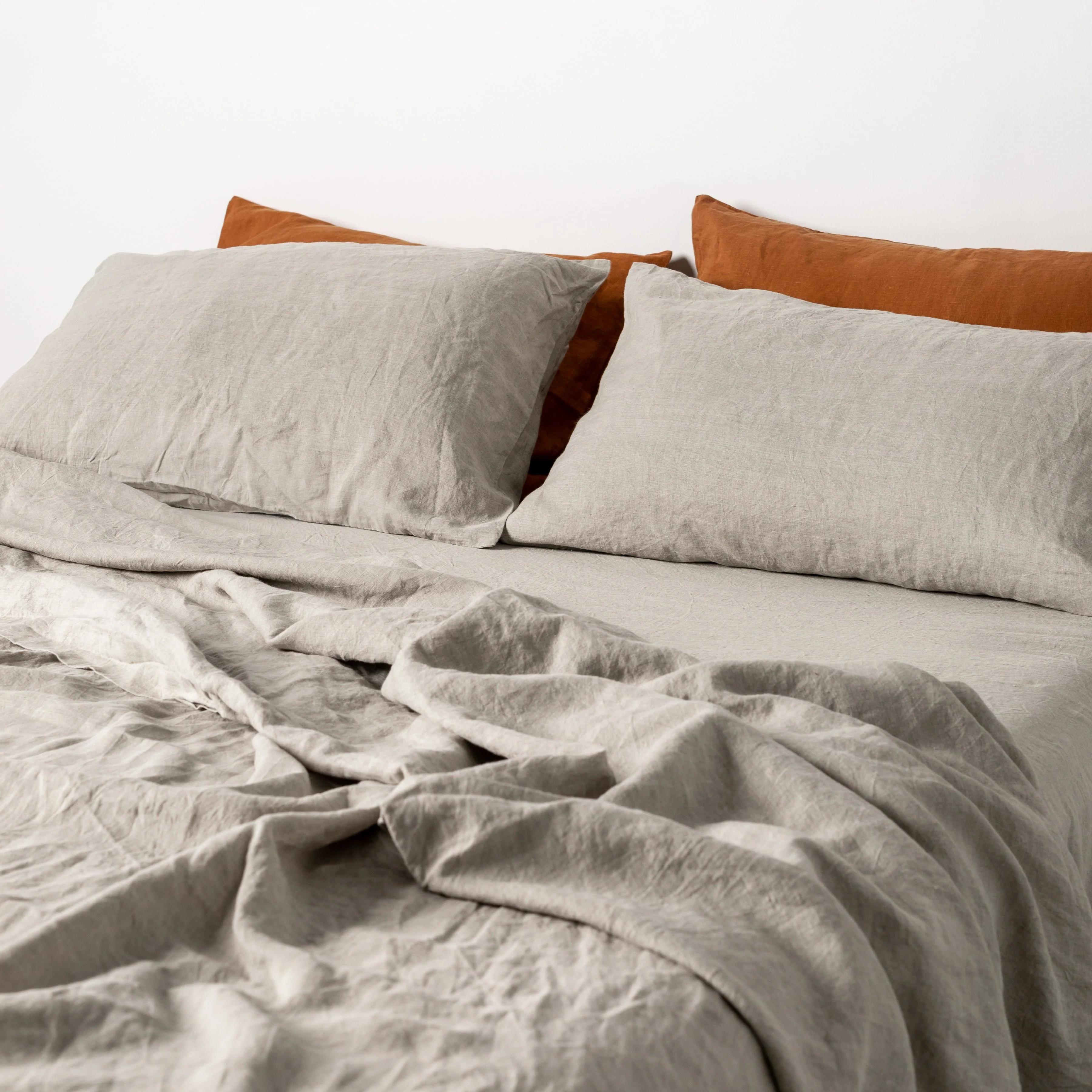 Natural Linen Fitted Sheet - Image 4