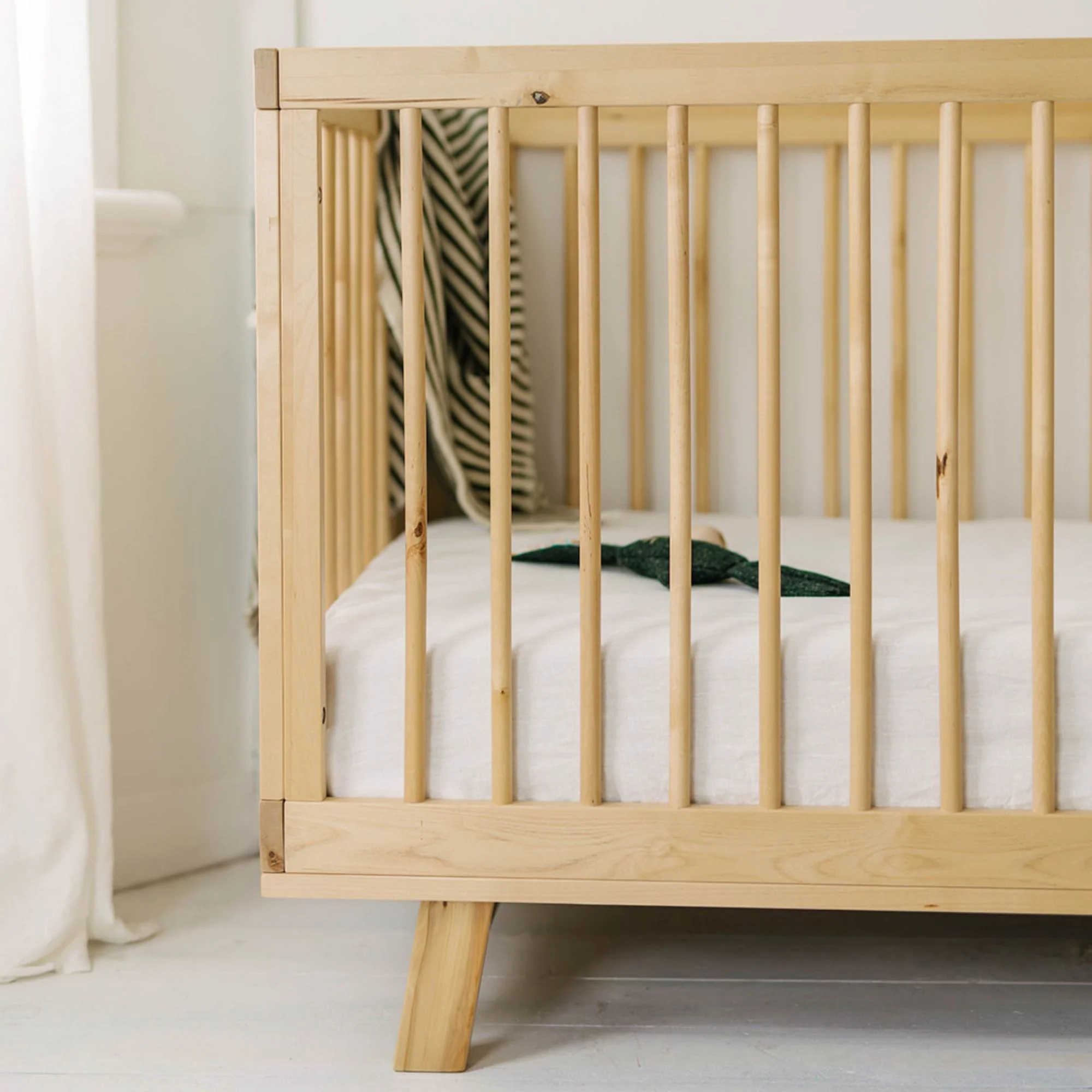 Off White Linen Cot/Bassinet Sheet - Image 2