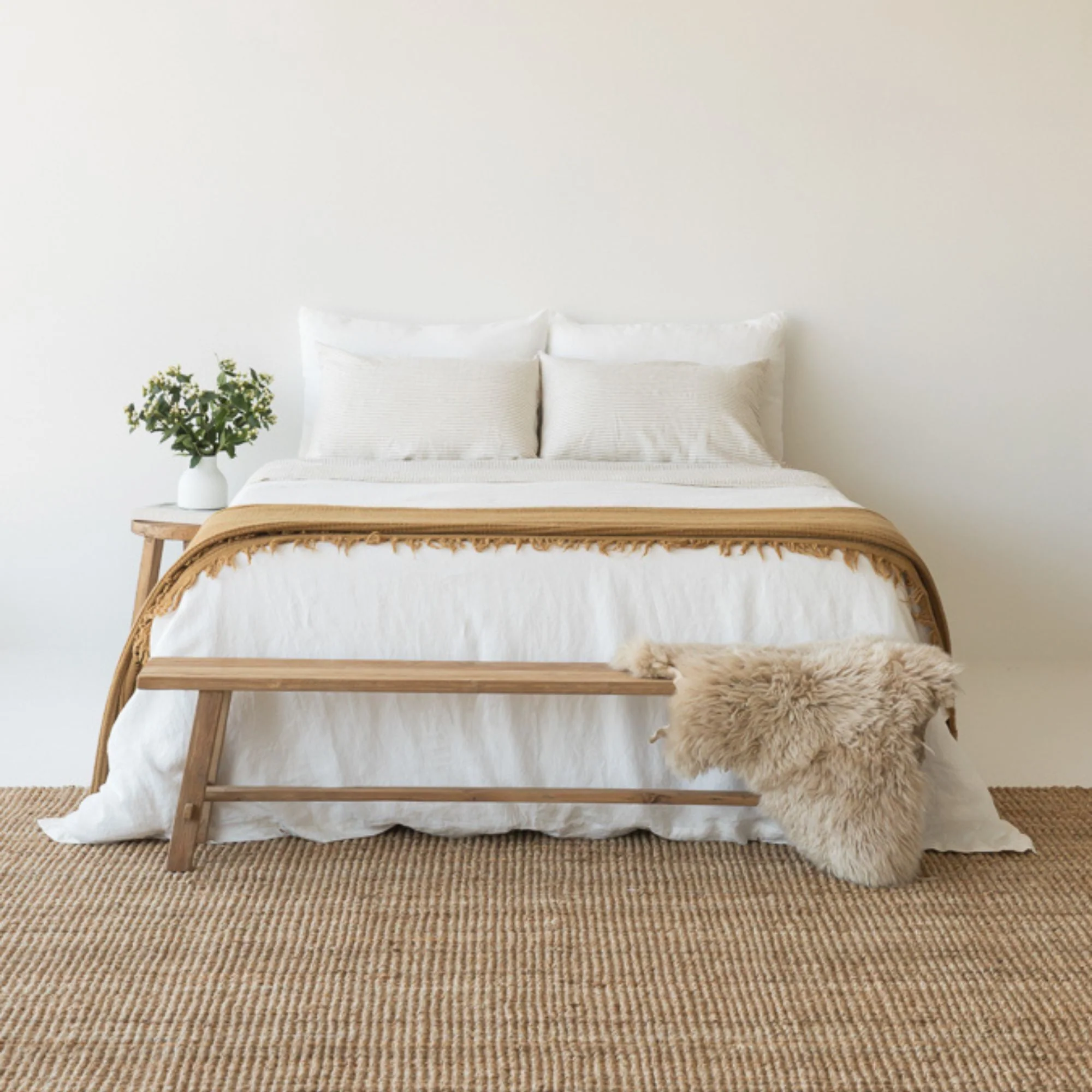 Off White Linen Duvet - Image 4