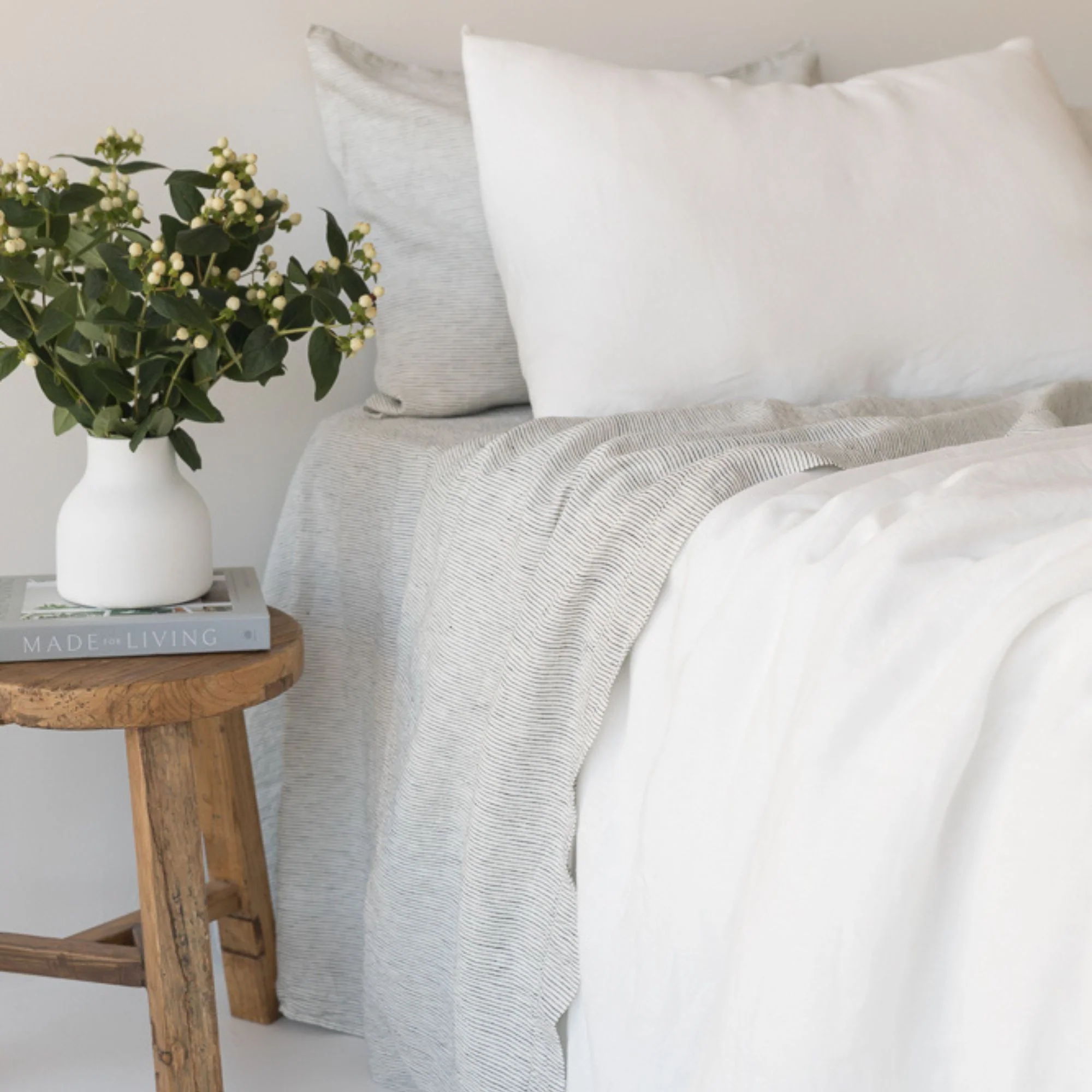 Off White Linen Duvet - Image 6