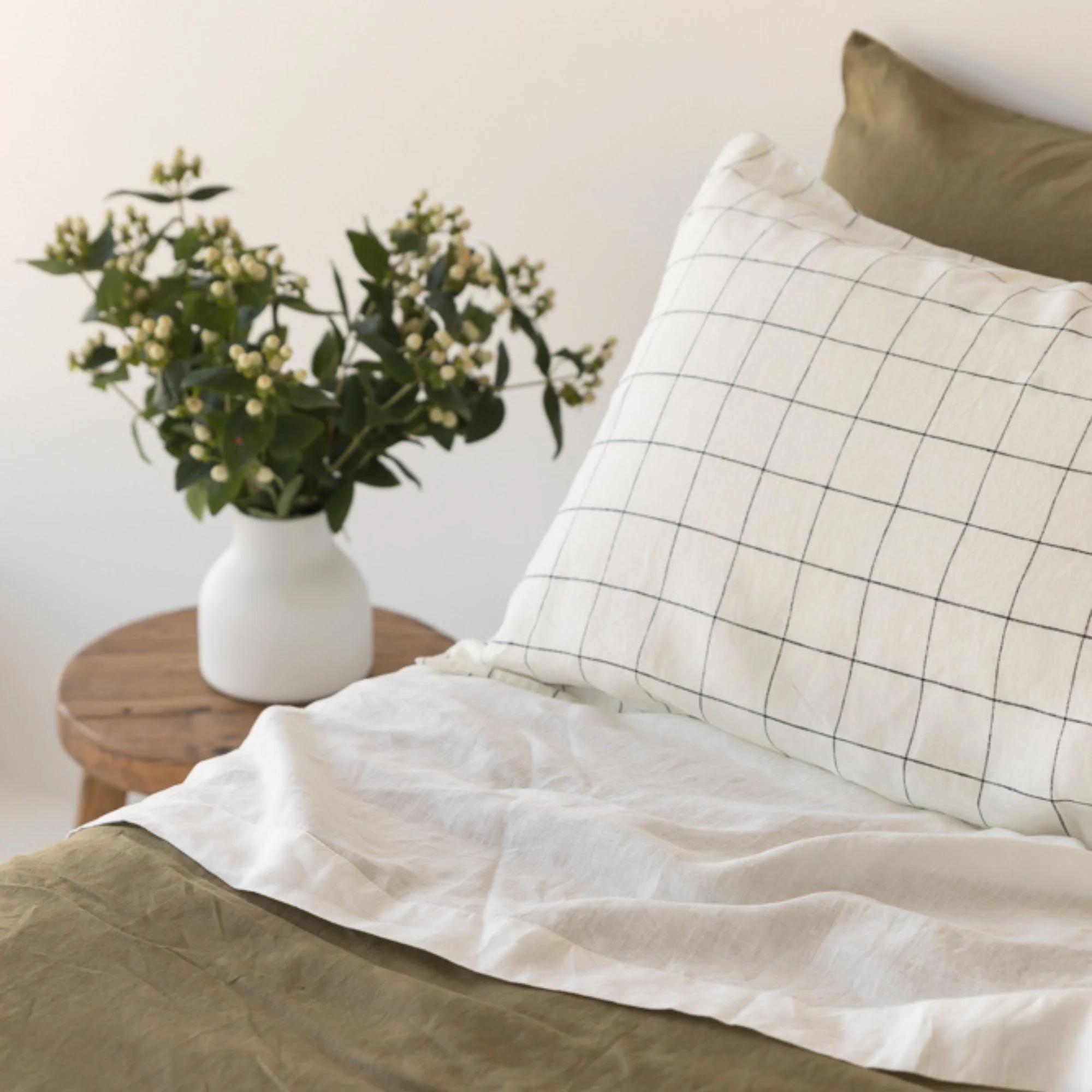 Off White Linen Fitted Sheet - Extra Deep Drop - Image 11