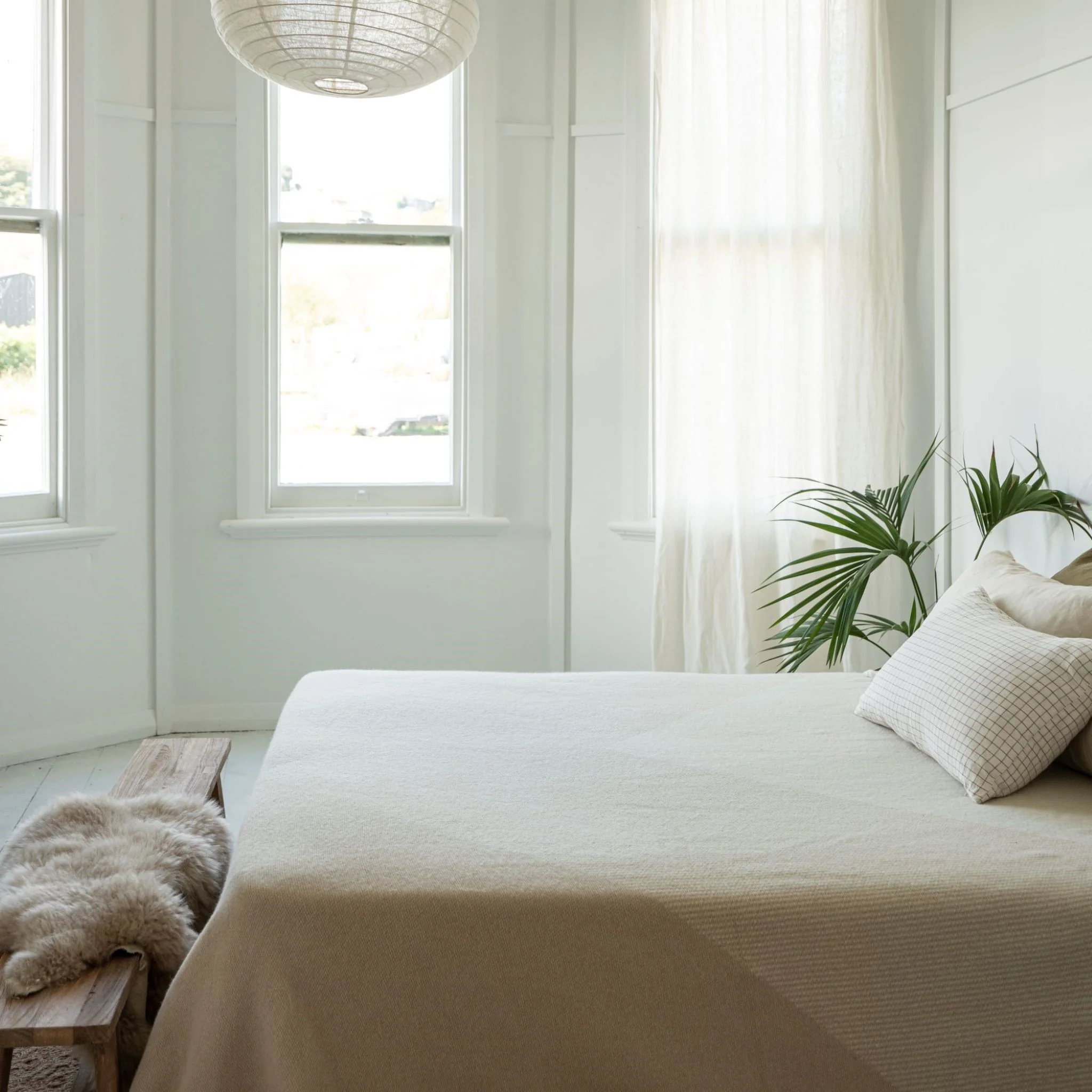 Pampas Wool Bedspread - Image 9