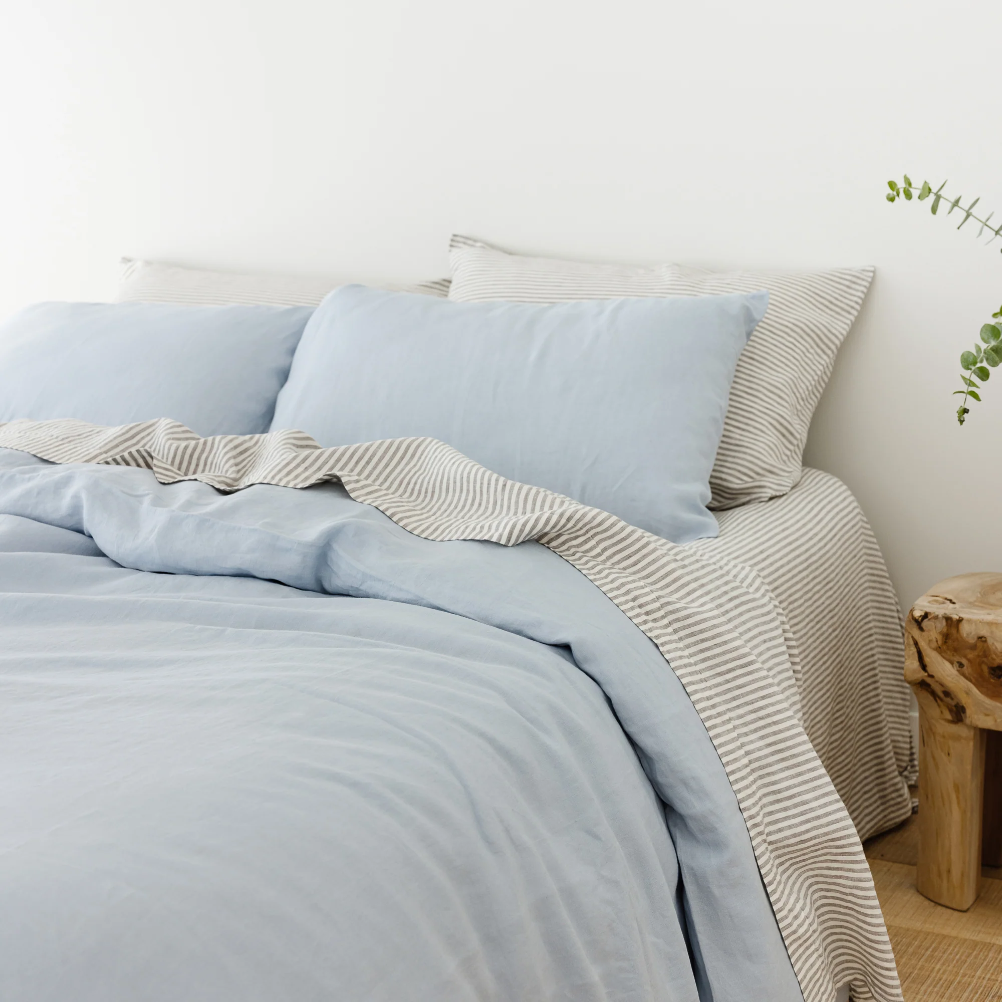 Powder Blue Linen Duvet - Image 3