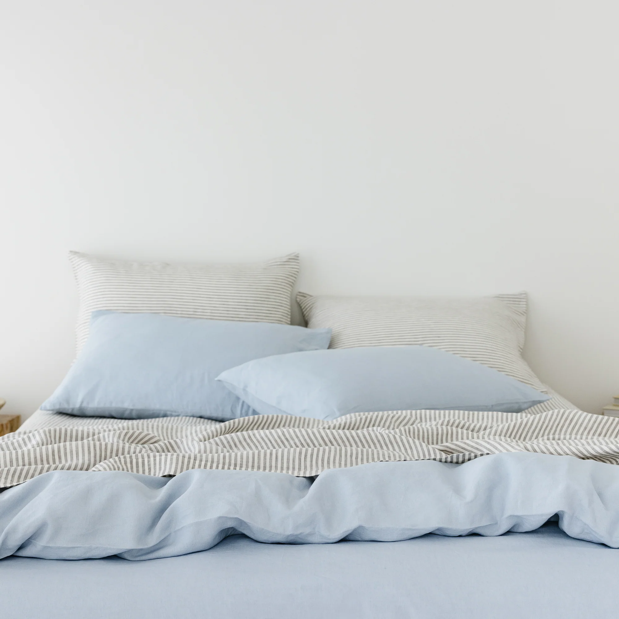 Powder Blue Linen Duvet - Image 4