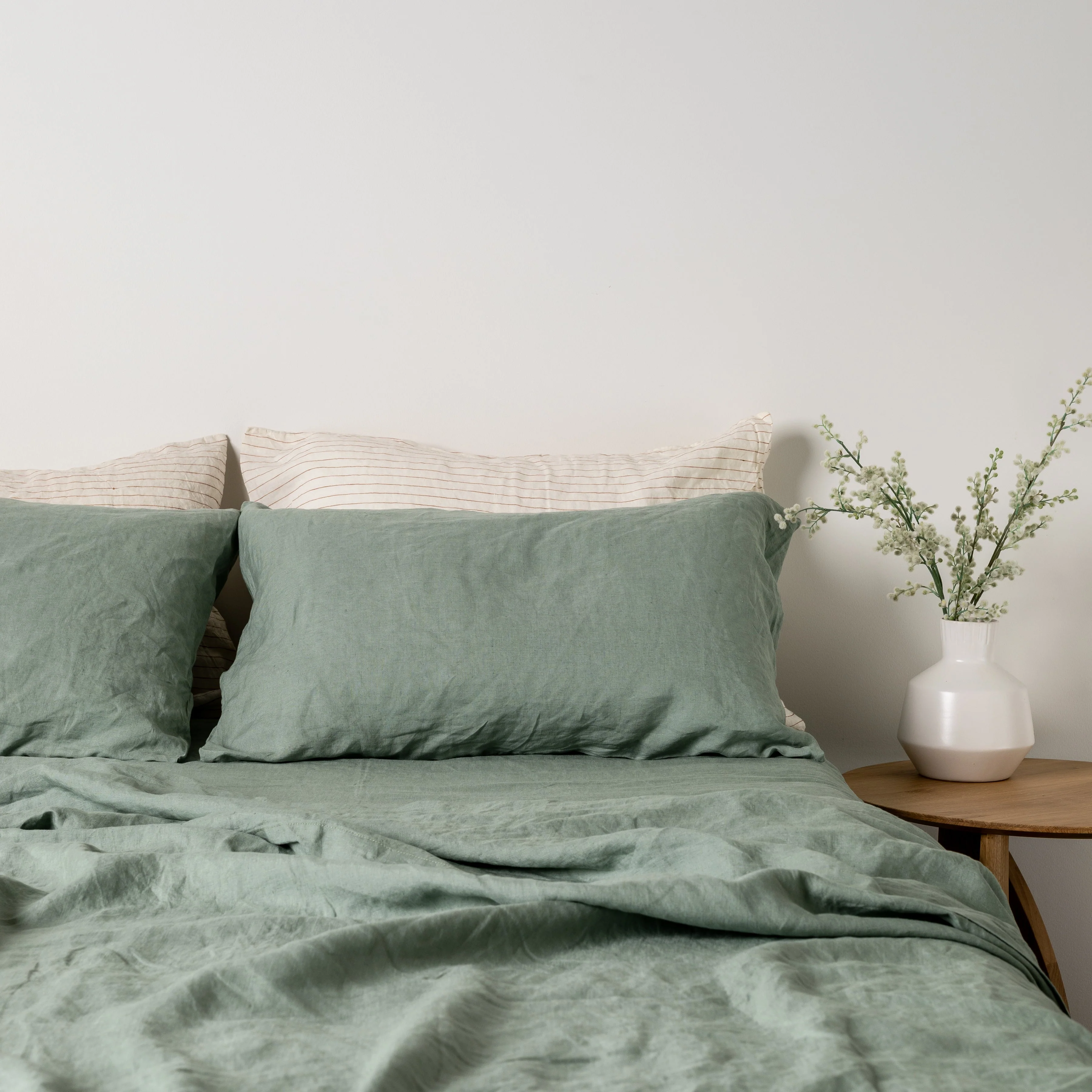 Sage Green Linen Fitted Sheet - Image 4