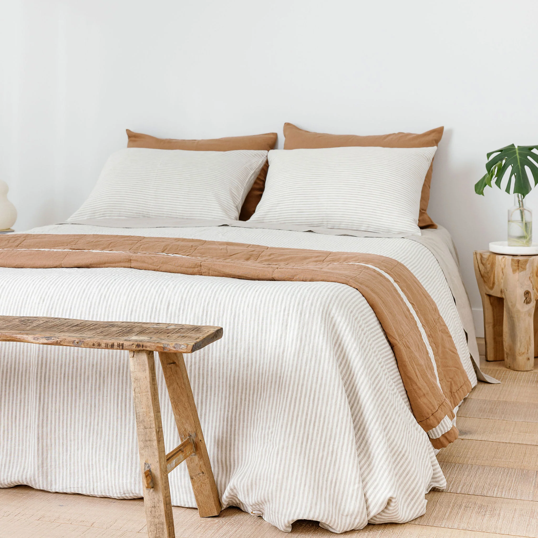 Sand Stripes Linen Duvet - Image 7