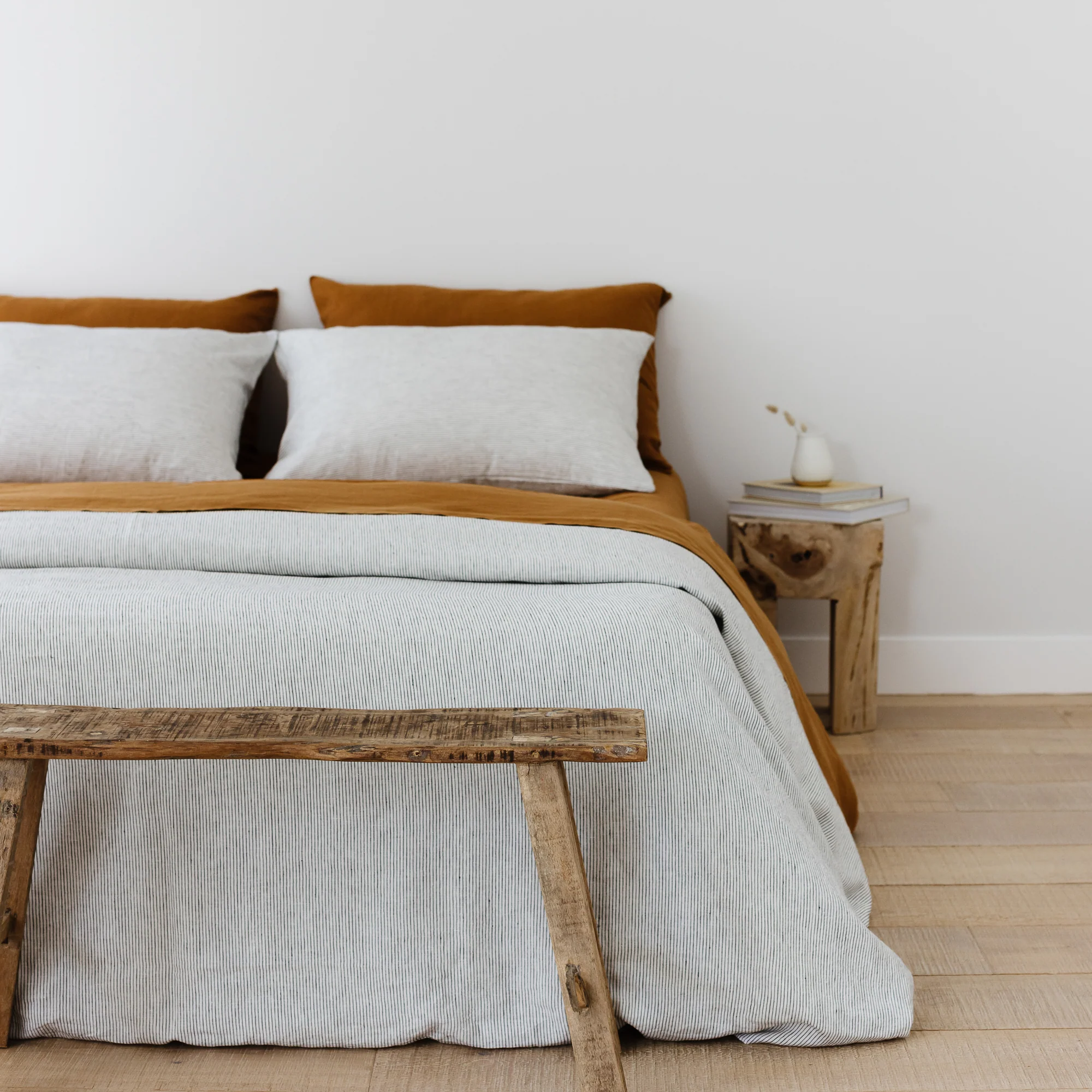Tobacco Linen Fitted Sheet - Image 9