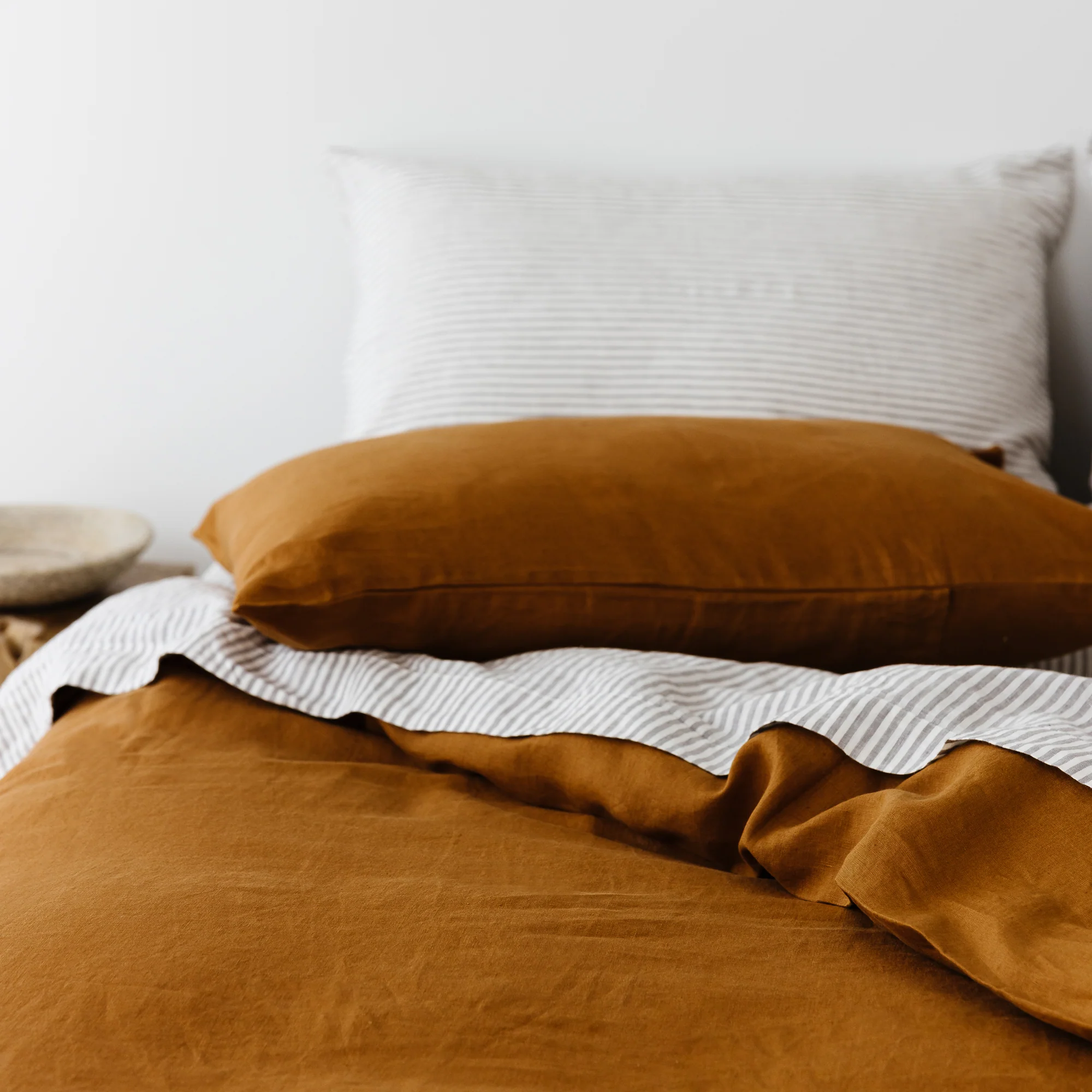 Tobacco Linen Pillowcases - Image 5