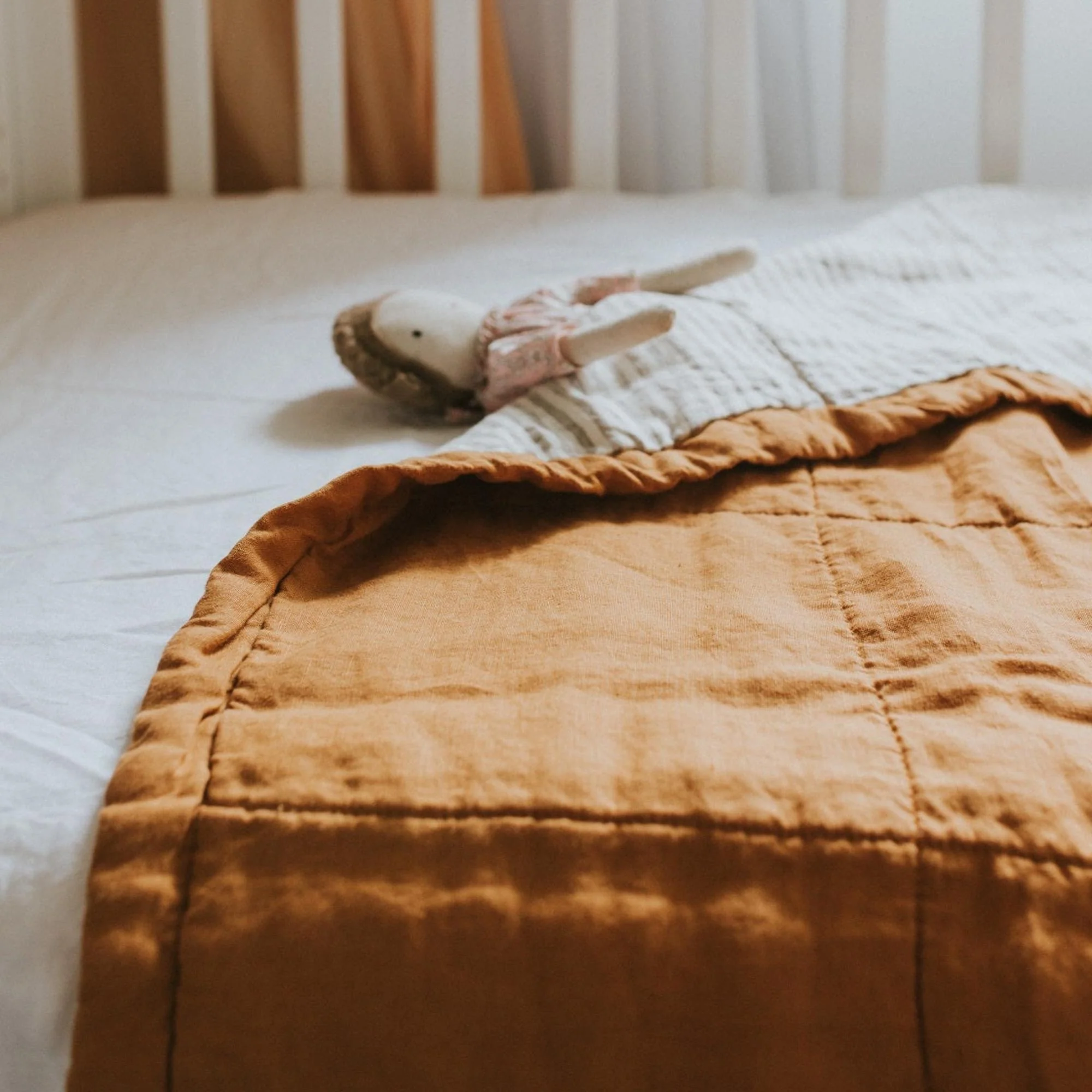 Tobacco & Pinstripes Linen Quilt - Image 4