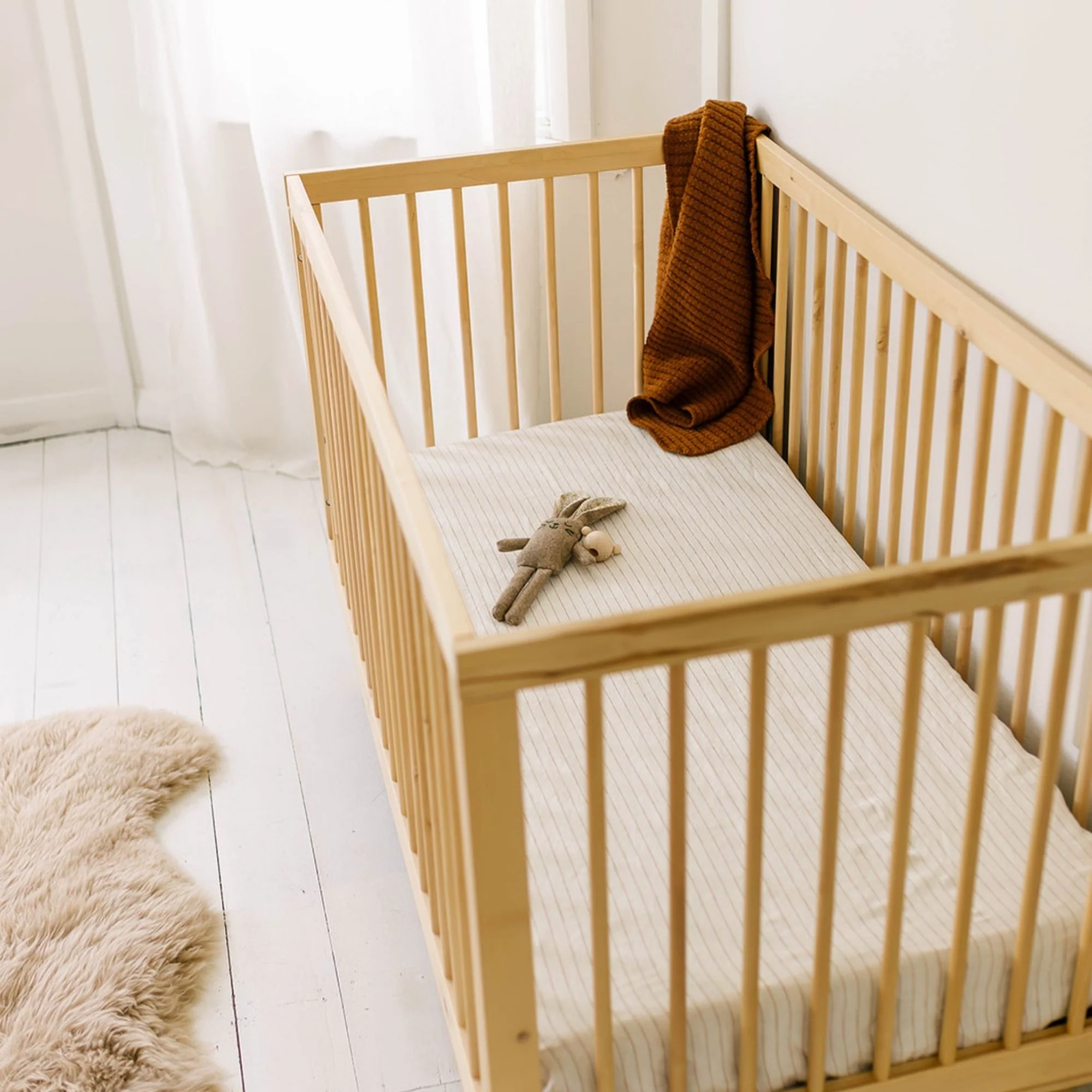 Tobacco Stripes Linen Cot/Bassinet Sheet - Image 4